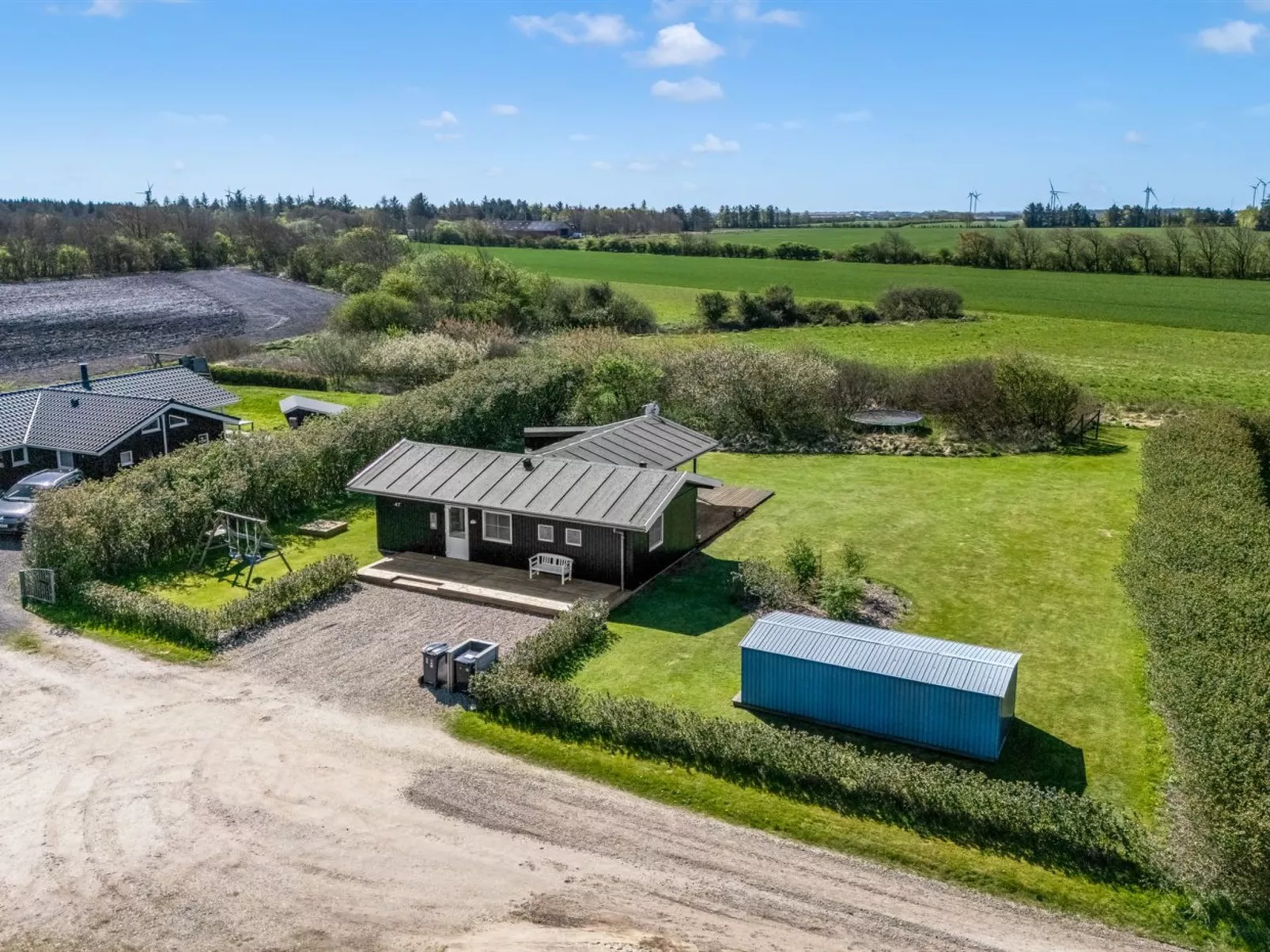 "Holm" - 700m to the fjord-Outside