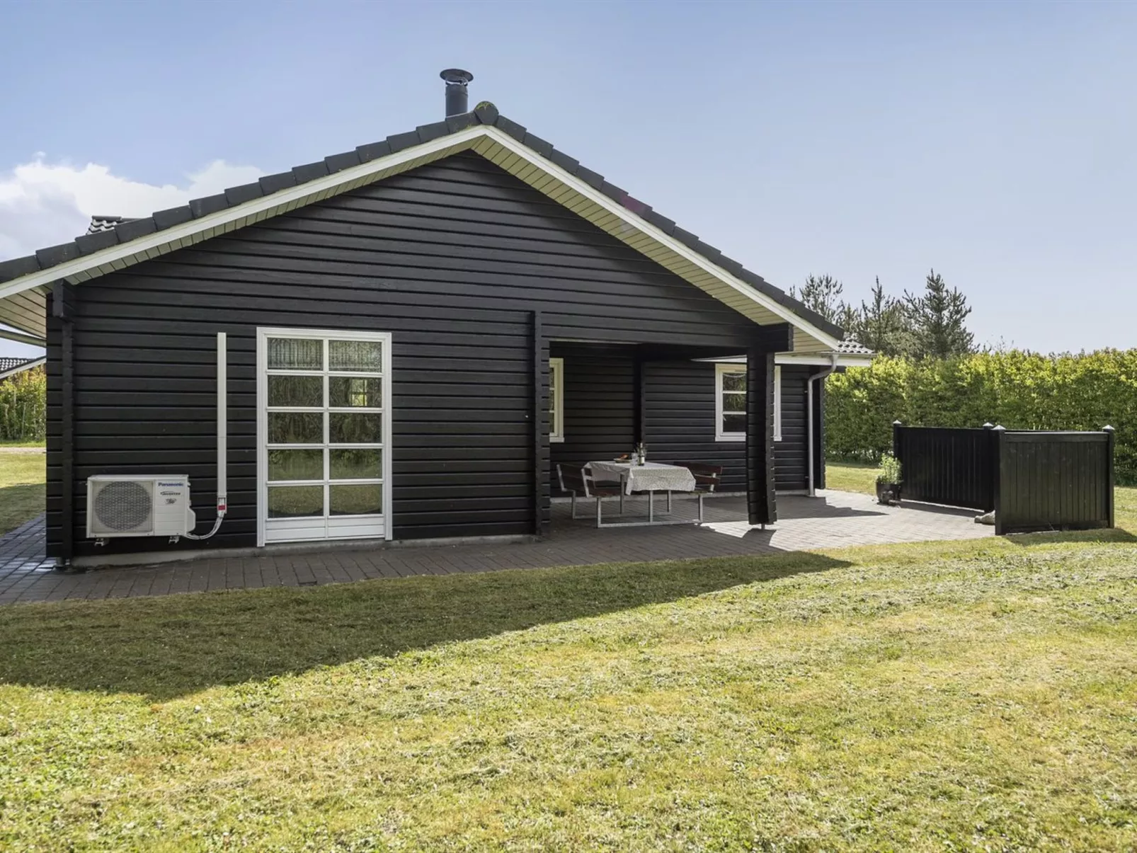 "Fenja" - 500m to the fjord-Outside