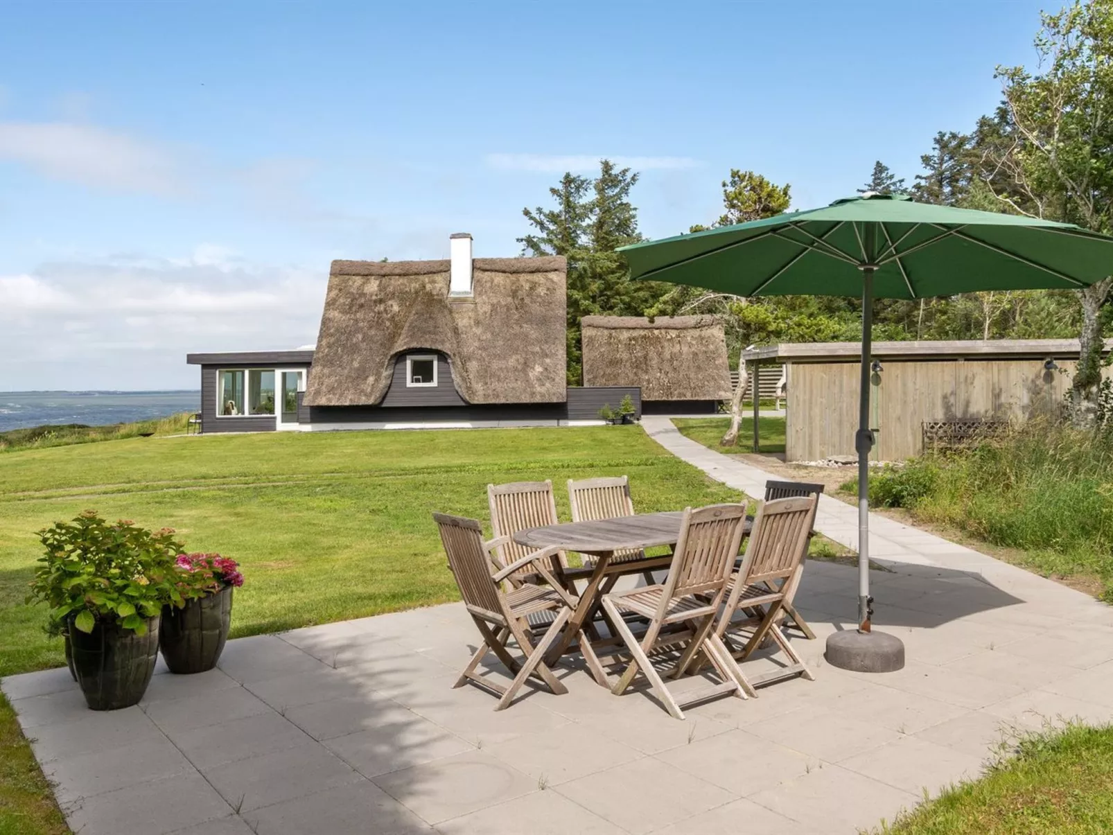 "Aranja" - 300m to the fjord-Outside