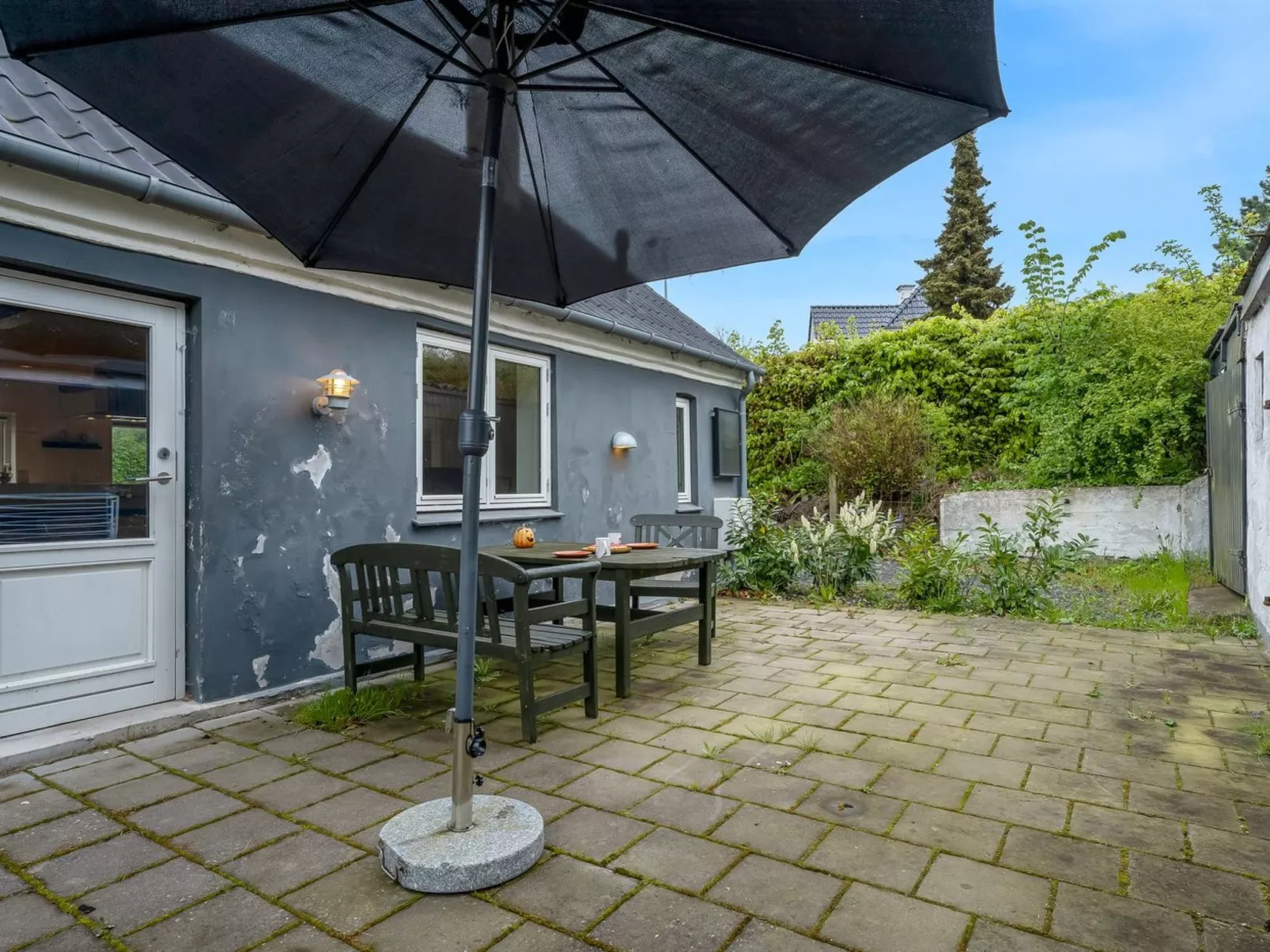 "Onida" - 5.5km from the sea-Outside