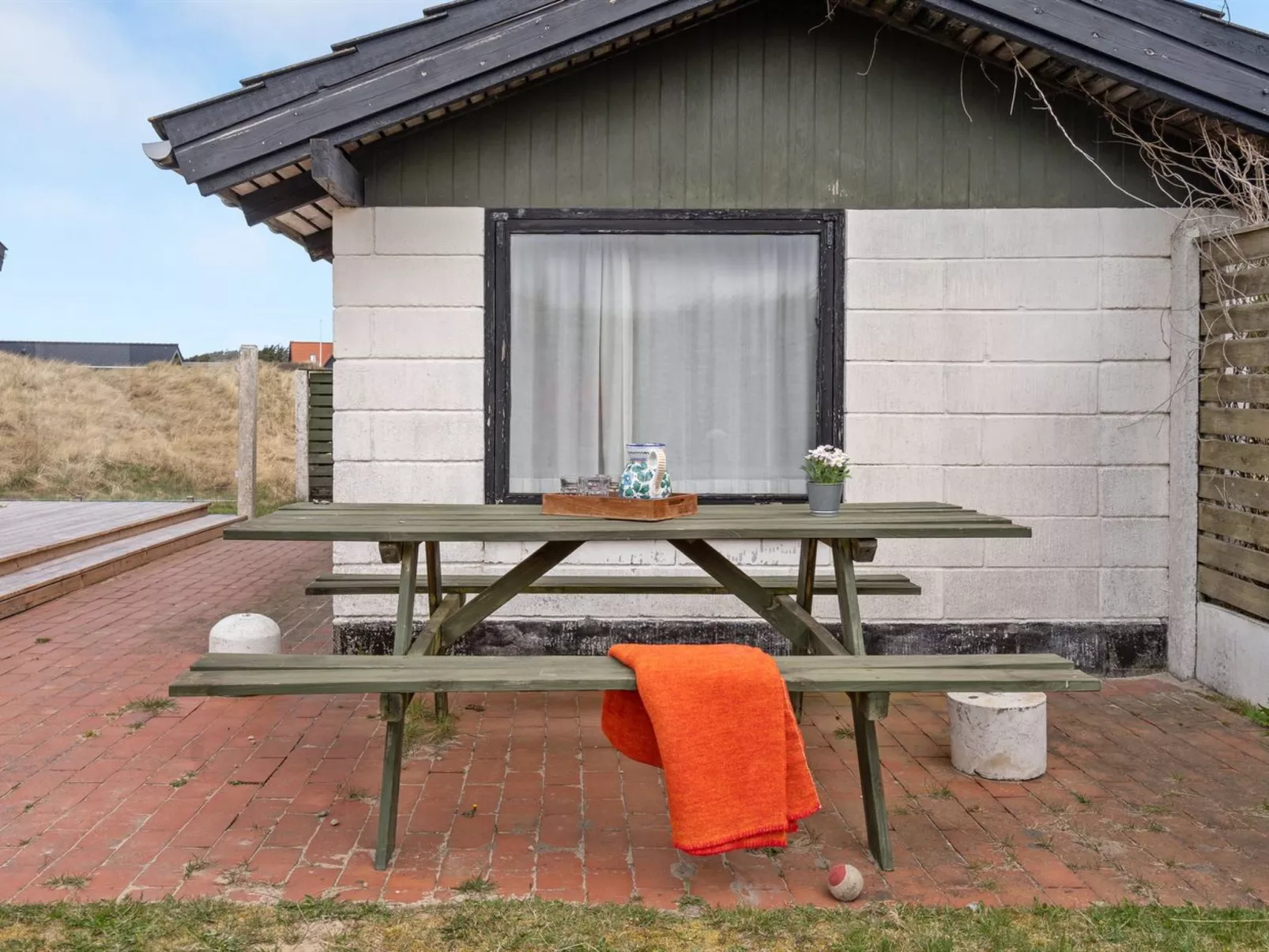 "Thorid" - 200m from the sea-Outside