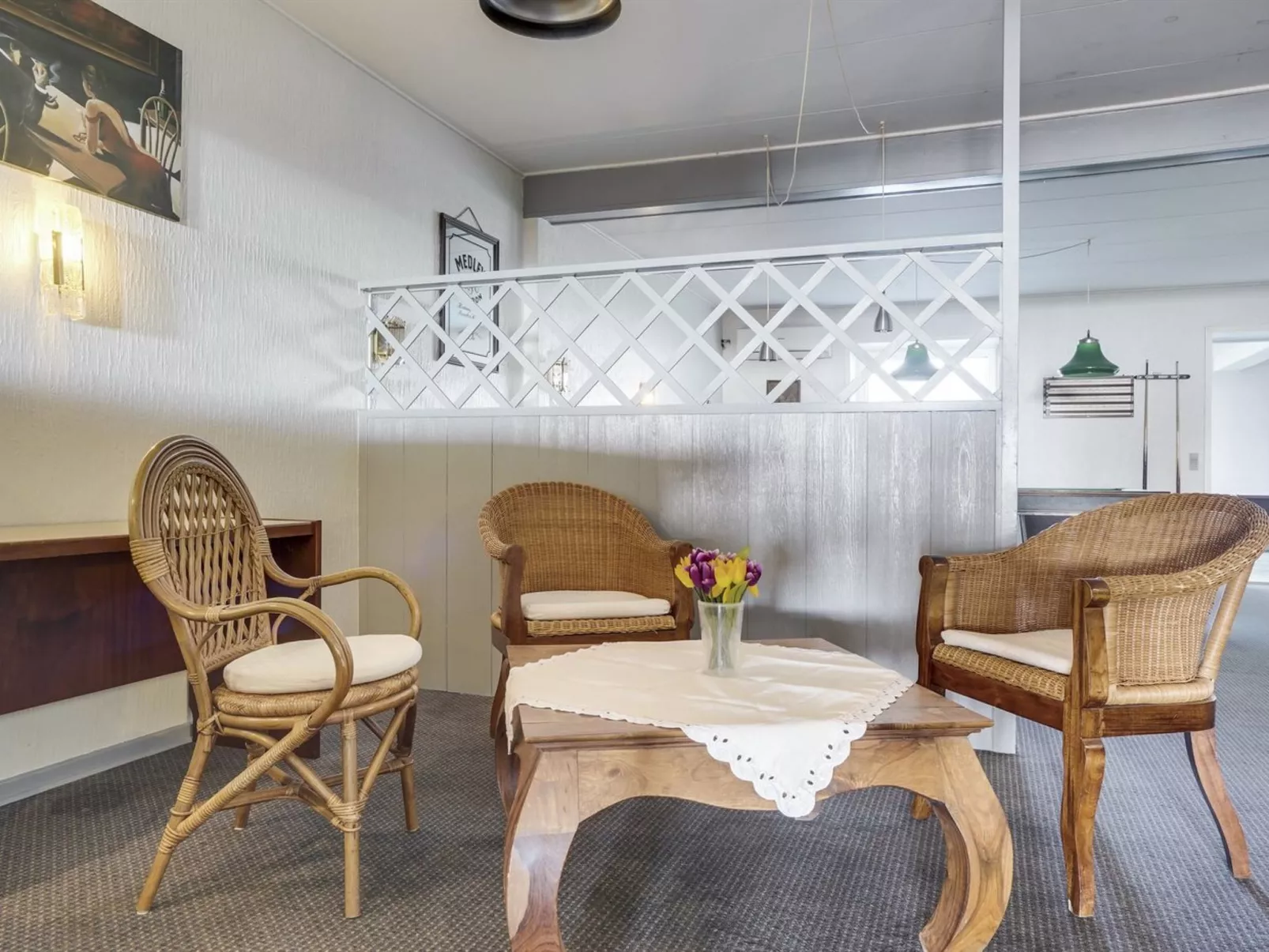 "Stilla" - 35km from the sea-Drinnen