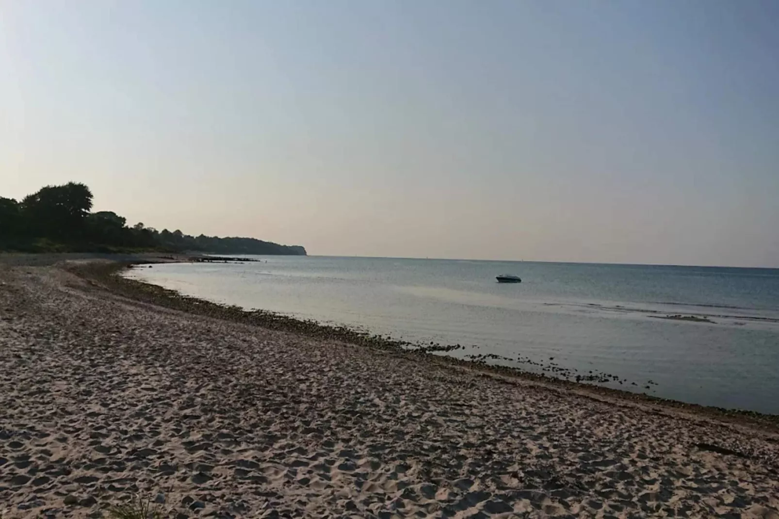 6 person holiday home in Dronningmølle-By Traum-Water view