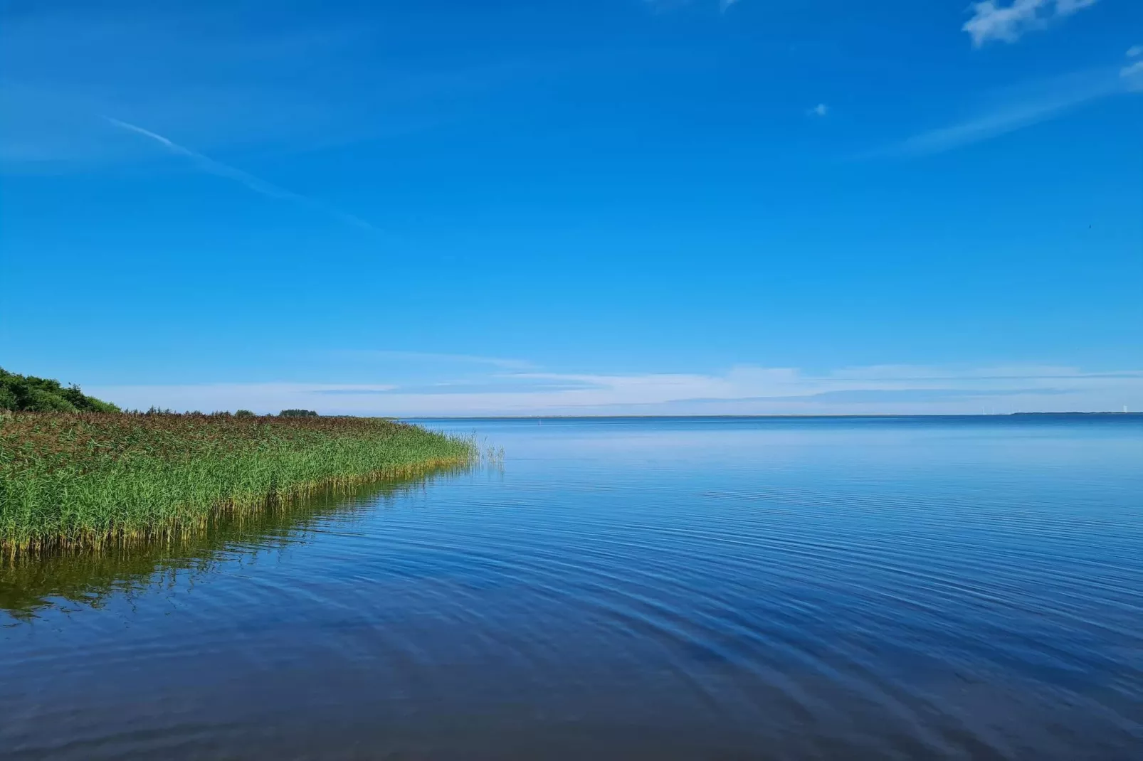 Refuge moderne près de Sandholm -- By Traum Ferienwohnungen-Vue sur l'eau