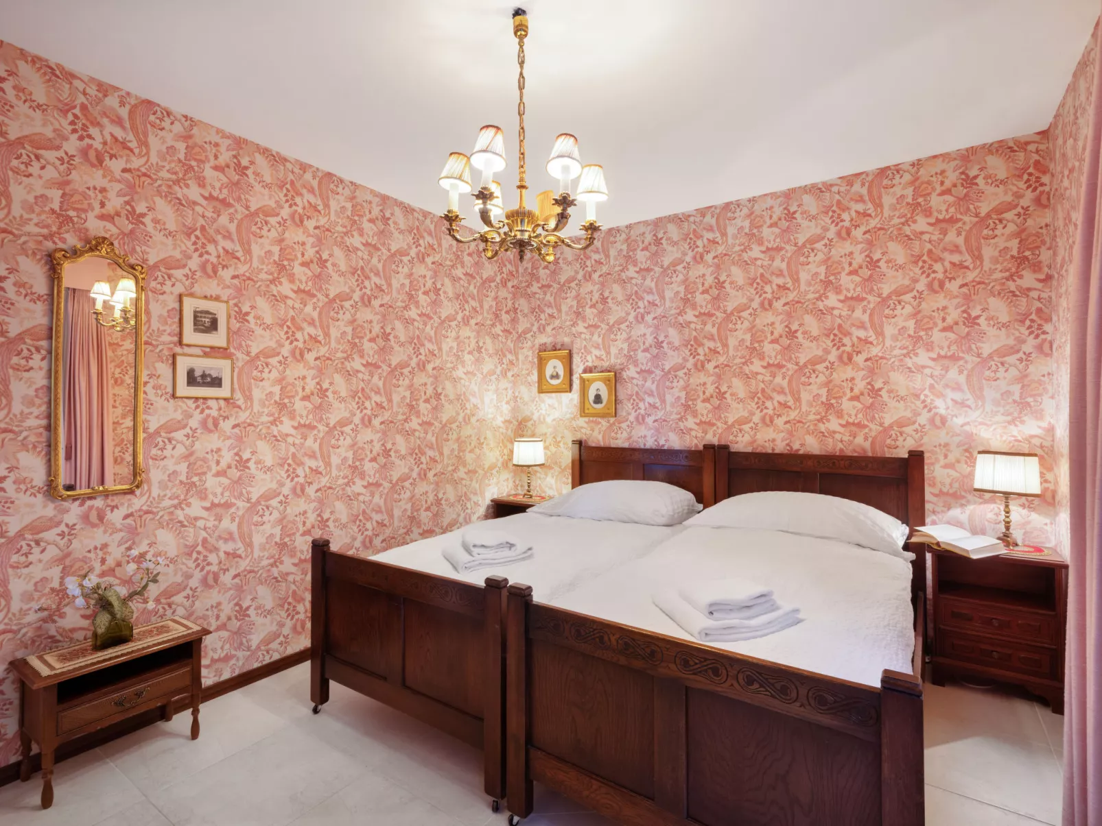 Marigny Dent-Blanche 9-8-Drinnen