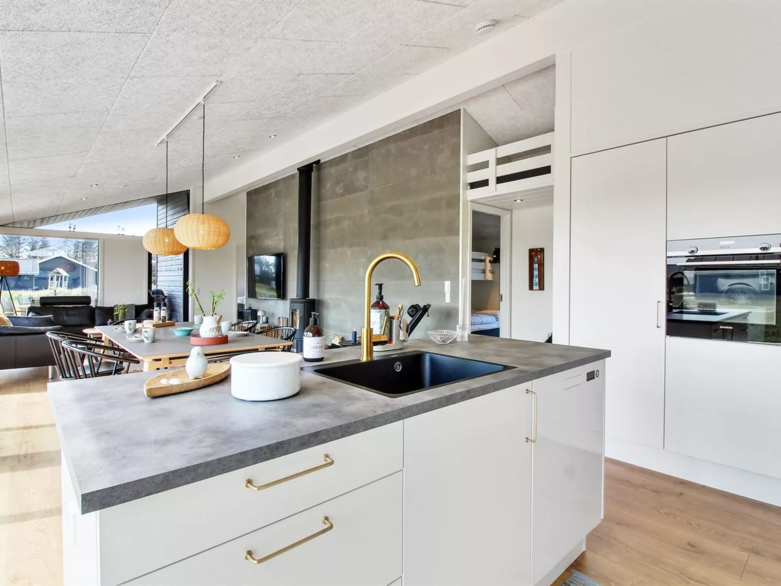 "Serey" - 1.4km from the sea-Drinnen