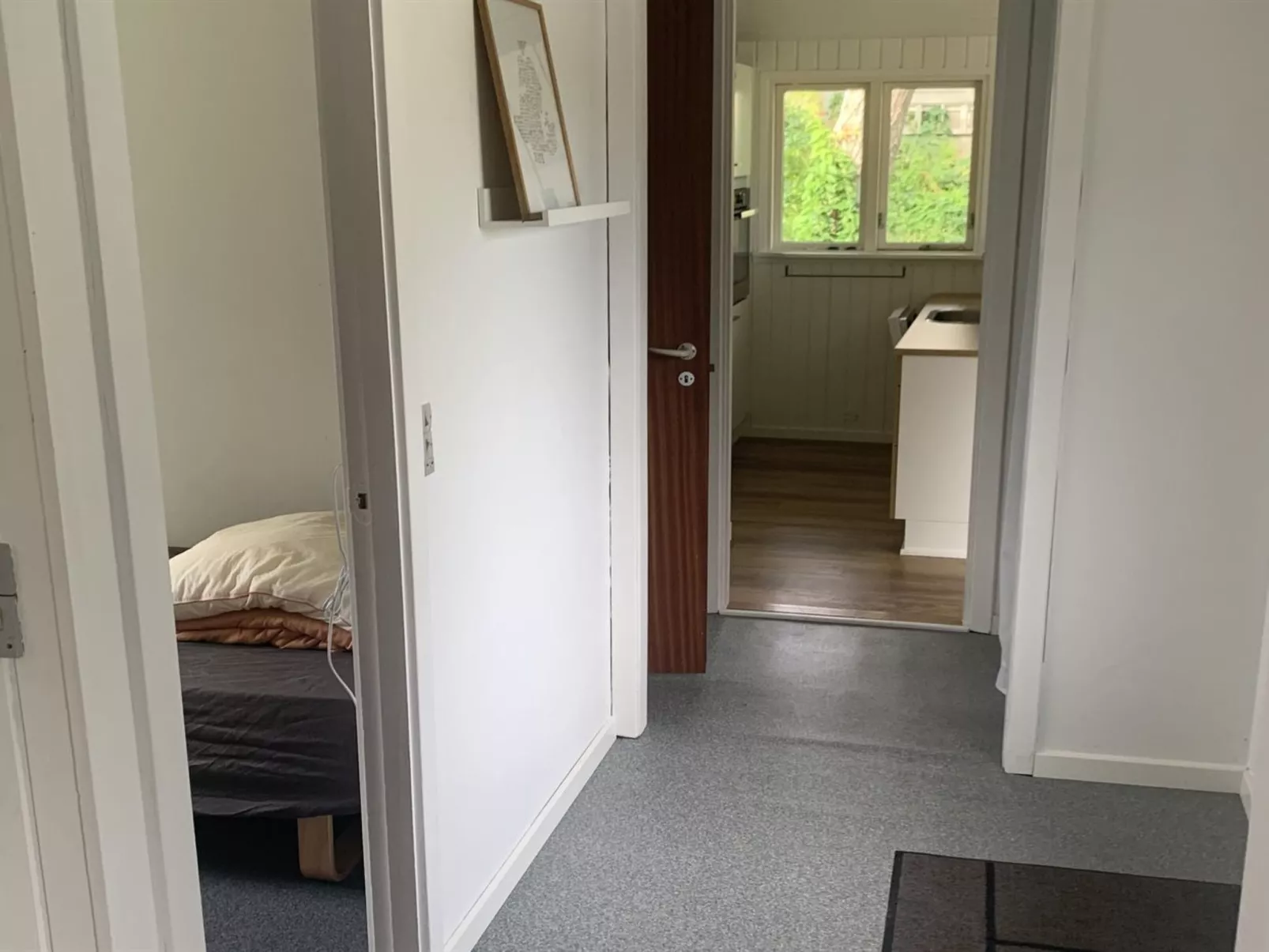 "Bjerne" - 250m to the fjord-Dedans