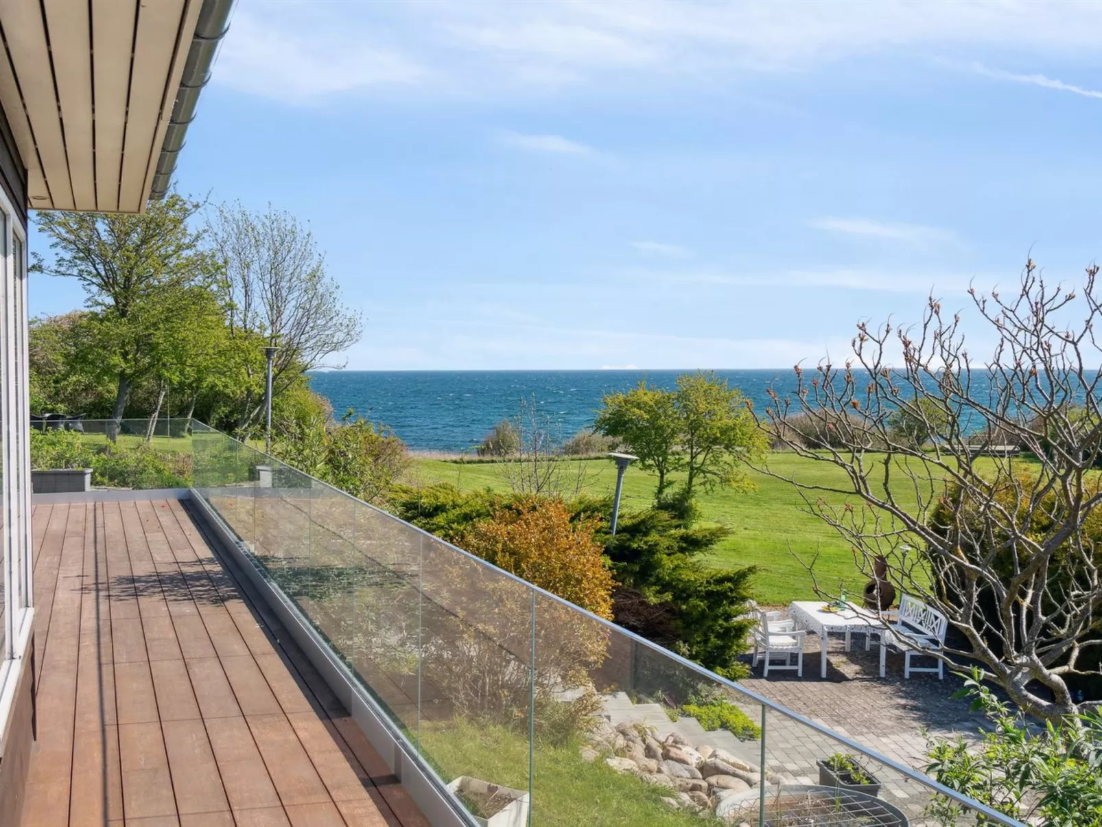 "Sahid" - 20m from the sea-Outside