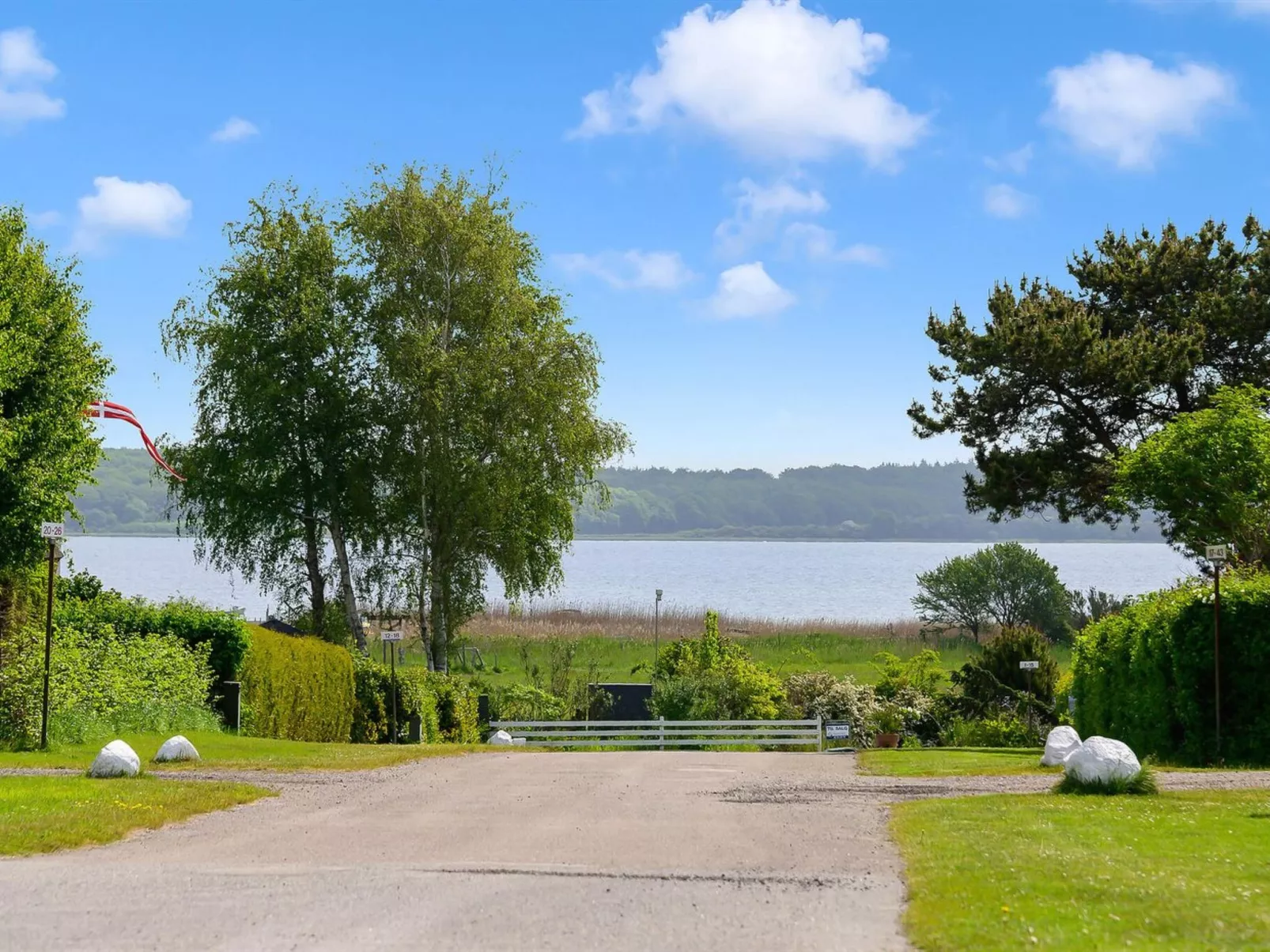 "Felicity" - 250m from the sea-Outside