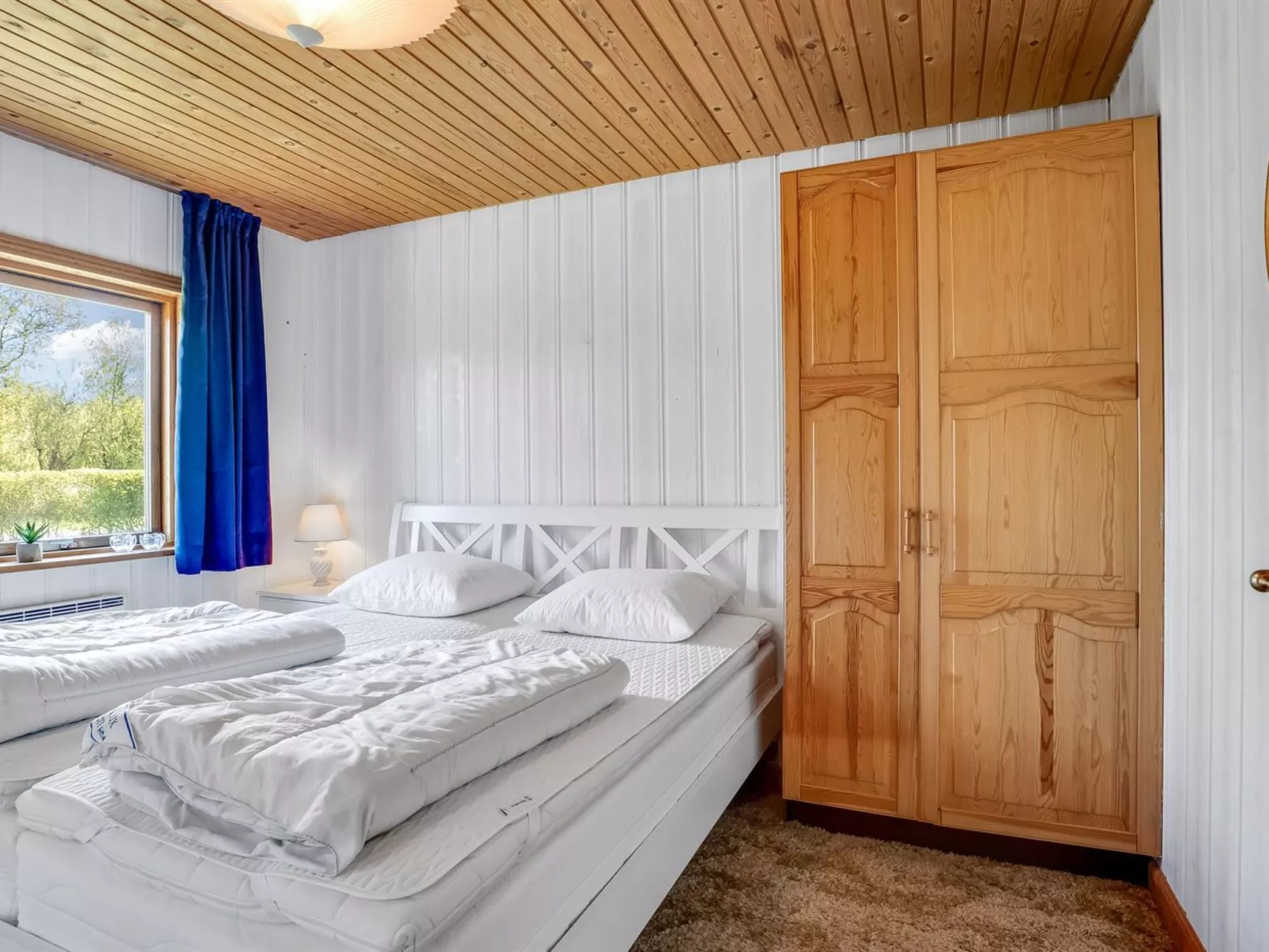 "Hakon" - 550m from the sea-Drinnen