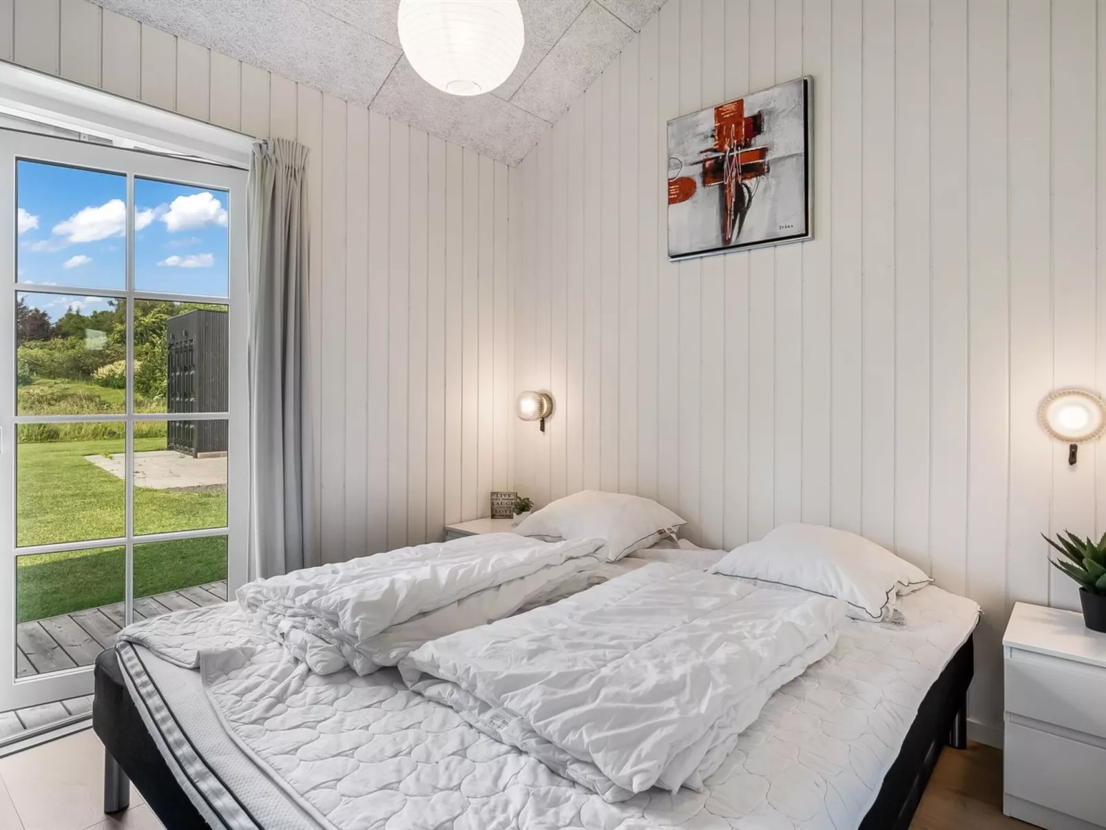 "Bryngeir" - 750m from the sea-Inside