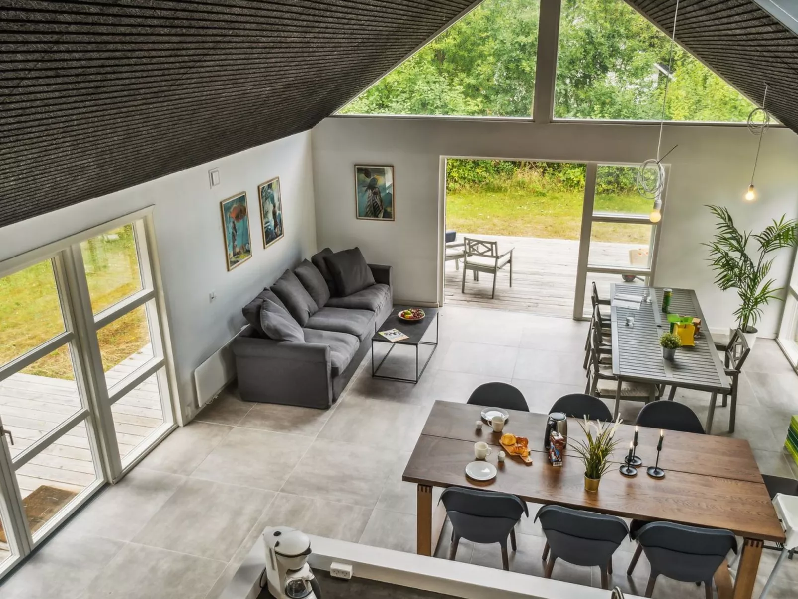 "Haghbarth" - 400m from the sea-Inside