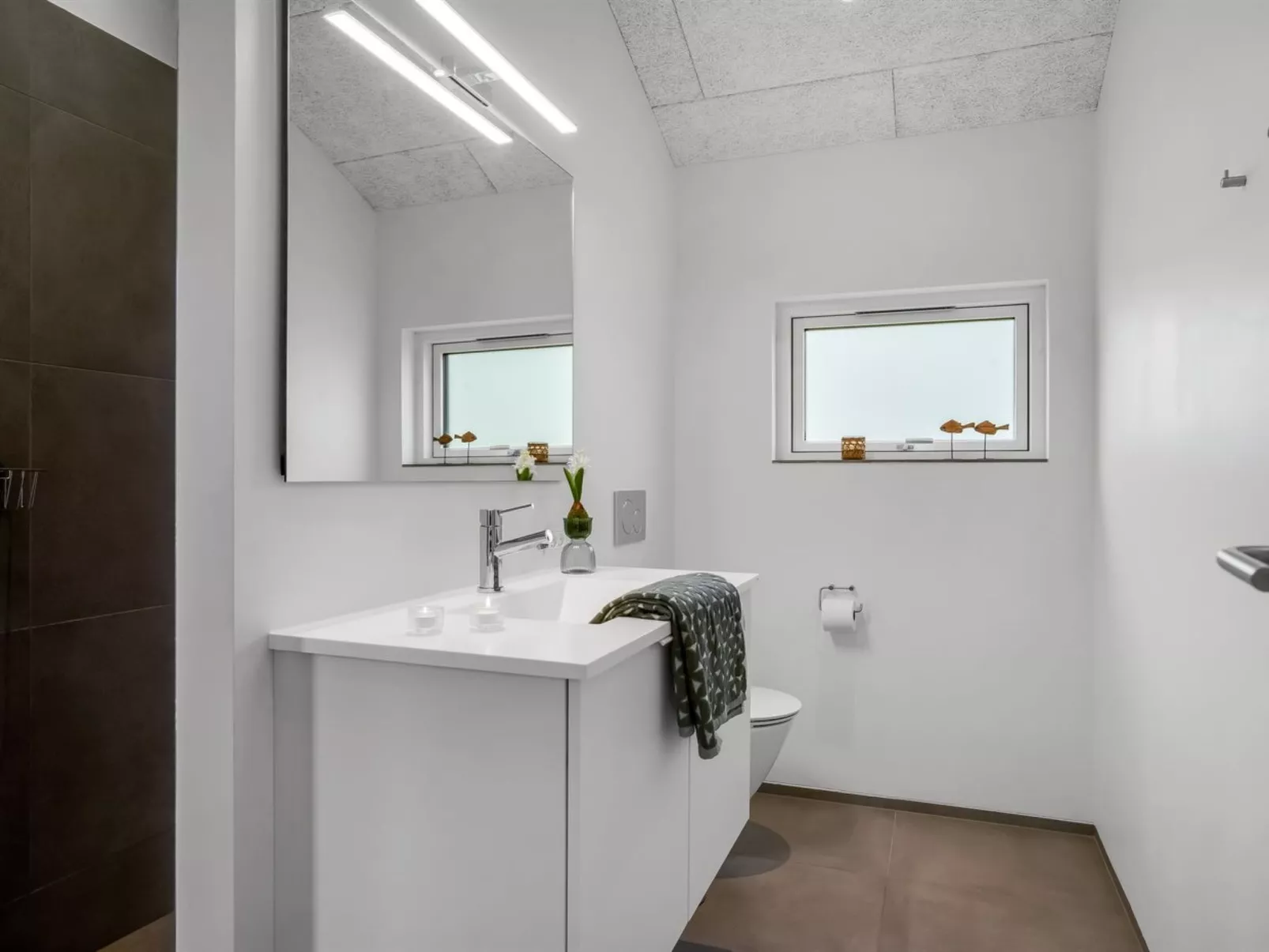 "Egil" - 1.5km from the sea-Drinnen