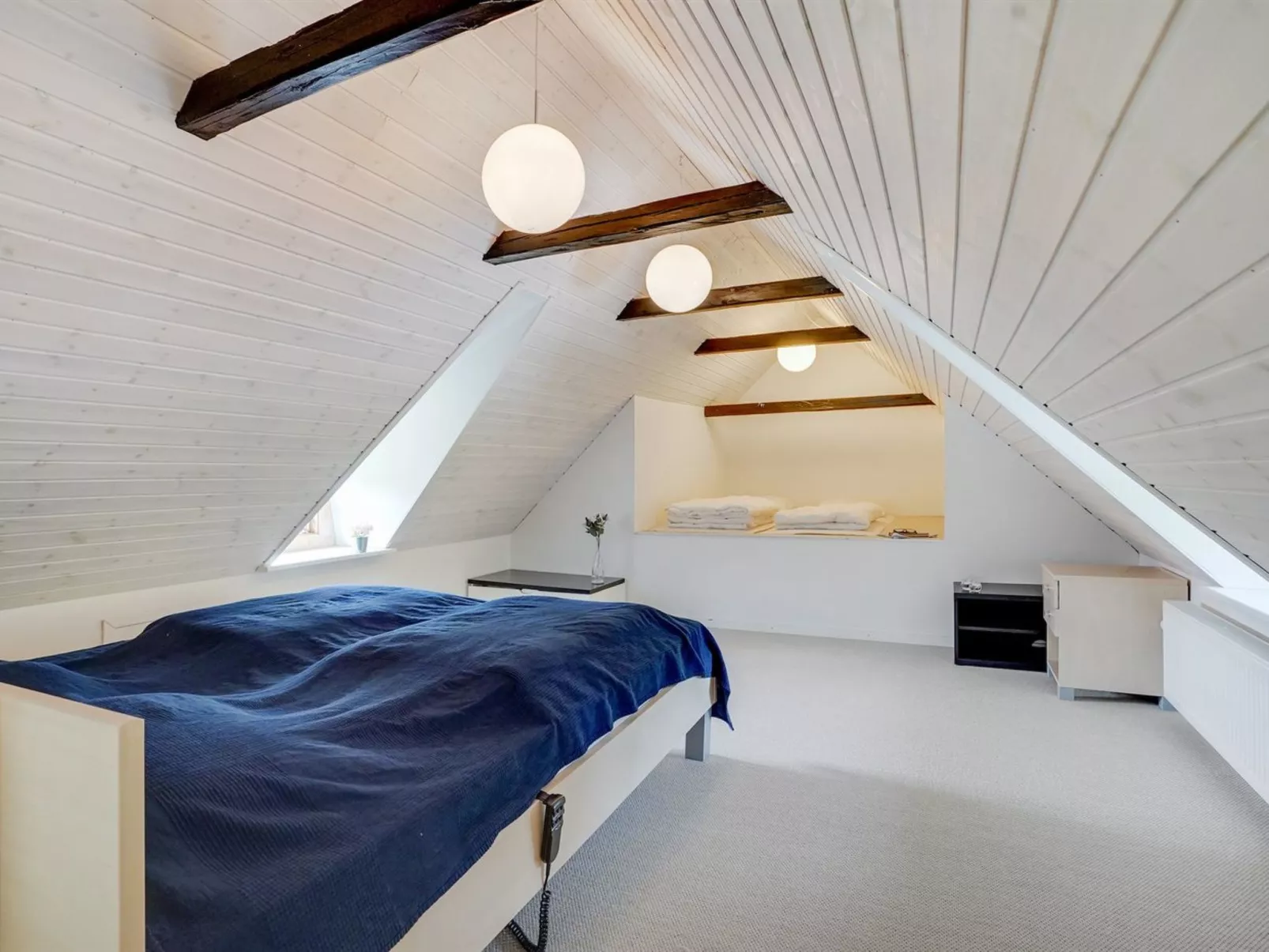 "Iben" - 2.3km from the sea-Inside