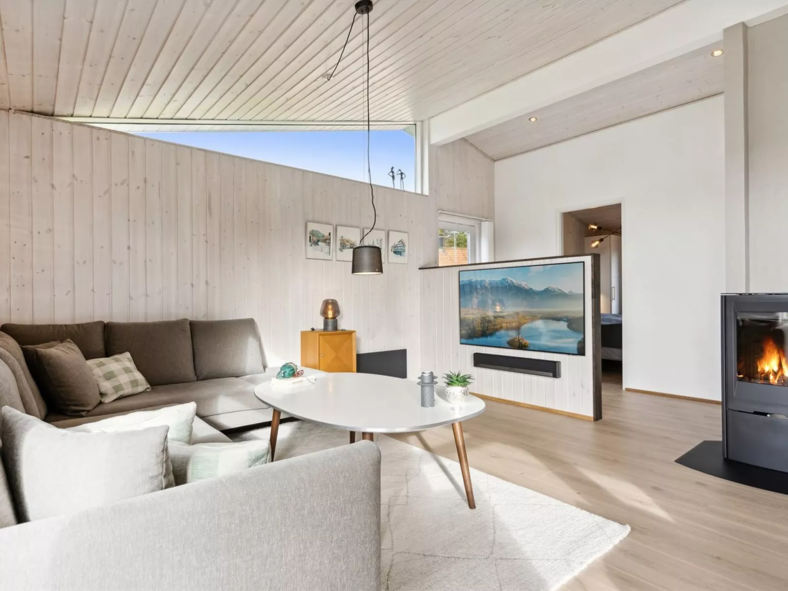 "Liesel" - 700m from the sea-Inside