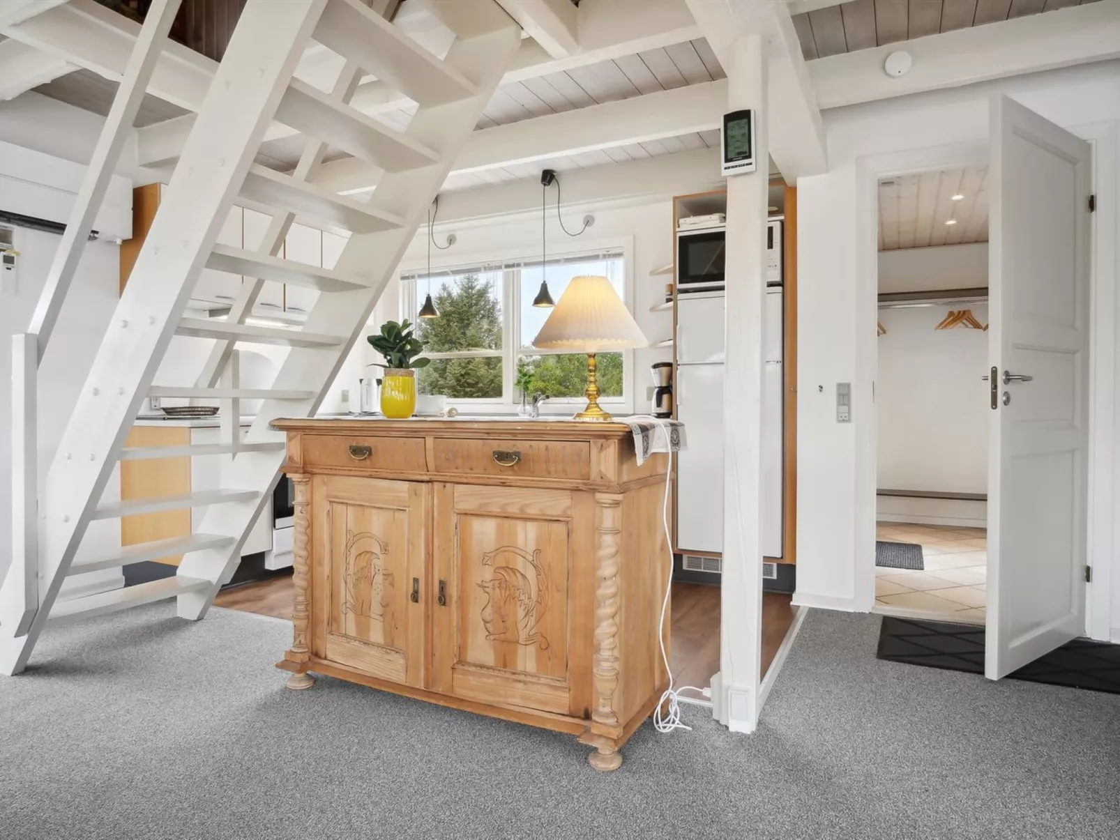 "Andrine" - 700m from the sea-Drinnen