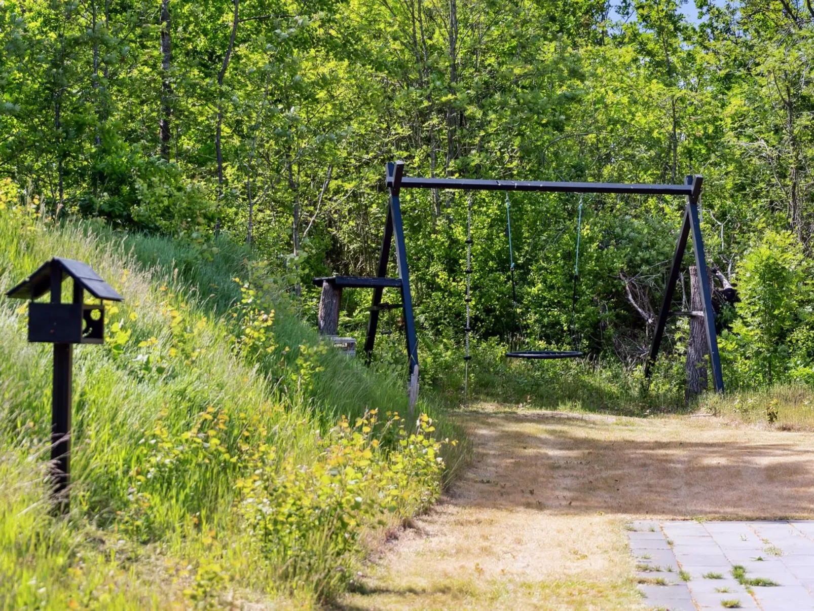 "Swarthovde" -  from the sea-Outside