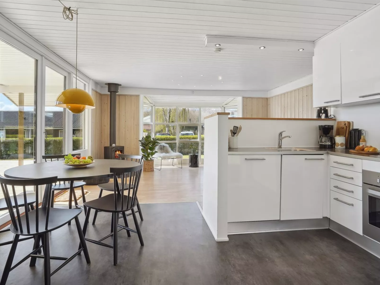 "Arnetta" - 150m from the sea-Drinnen