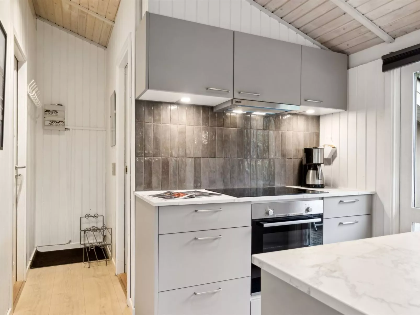 "Imre" - 300m from the sea-Inside