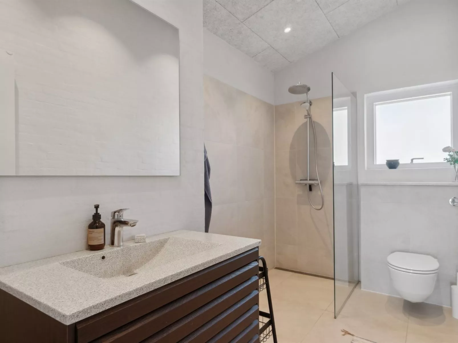 "Niska" - 200m from the sea-Dedans