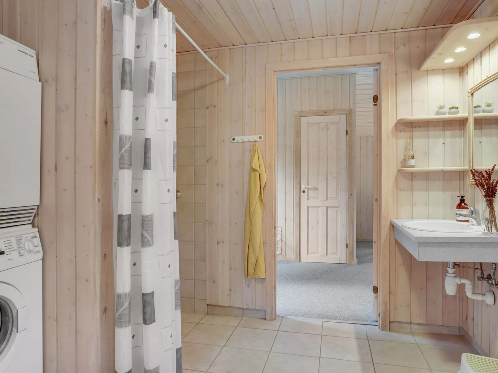 "Aneline" - 700m from the sea-Inside