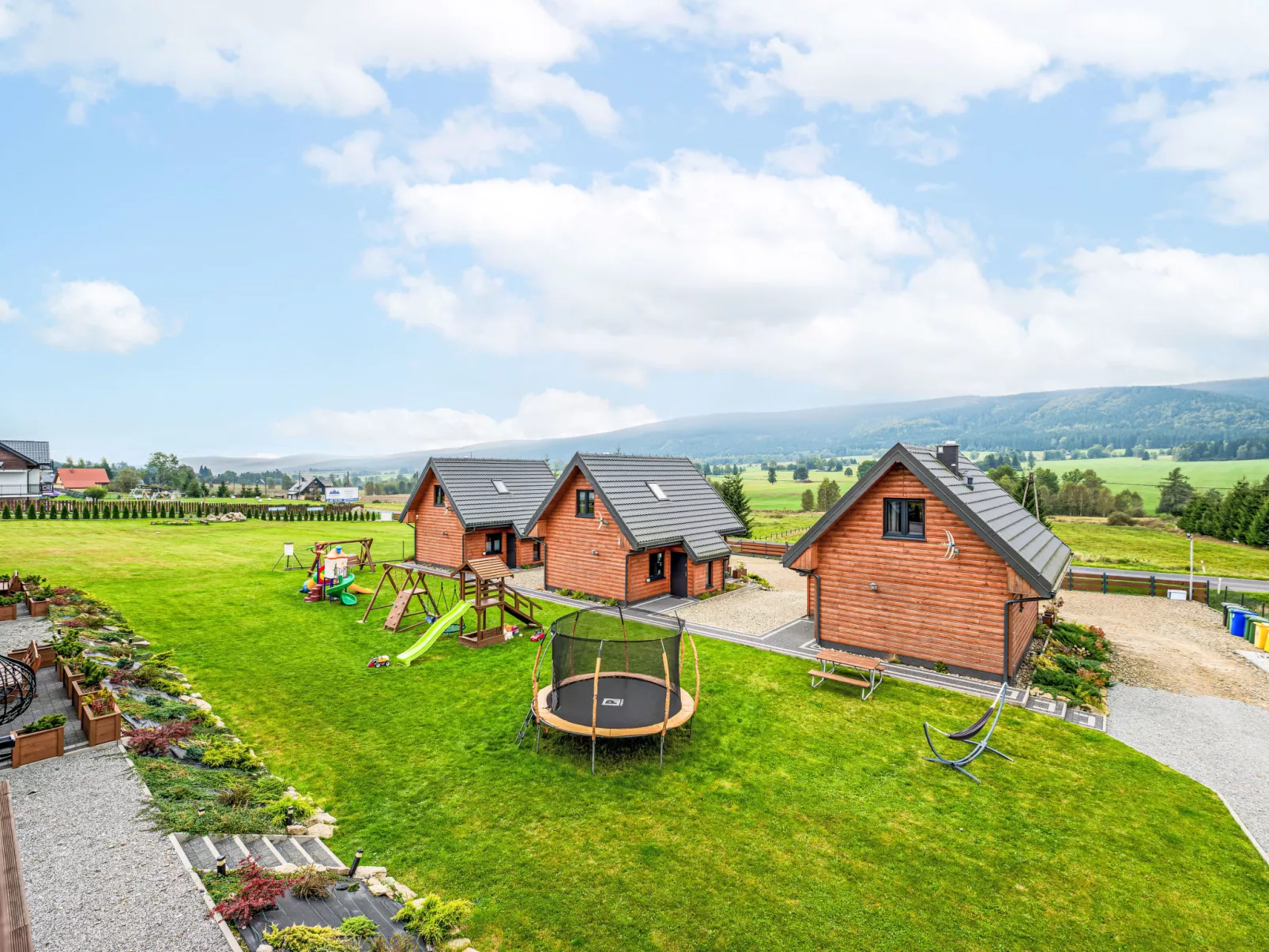 Osada Orlica-Outside