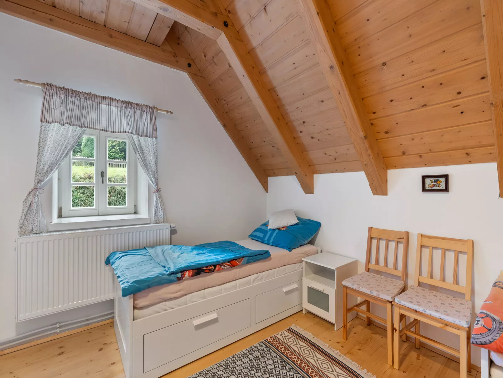 Roubenka Maleč-Inside