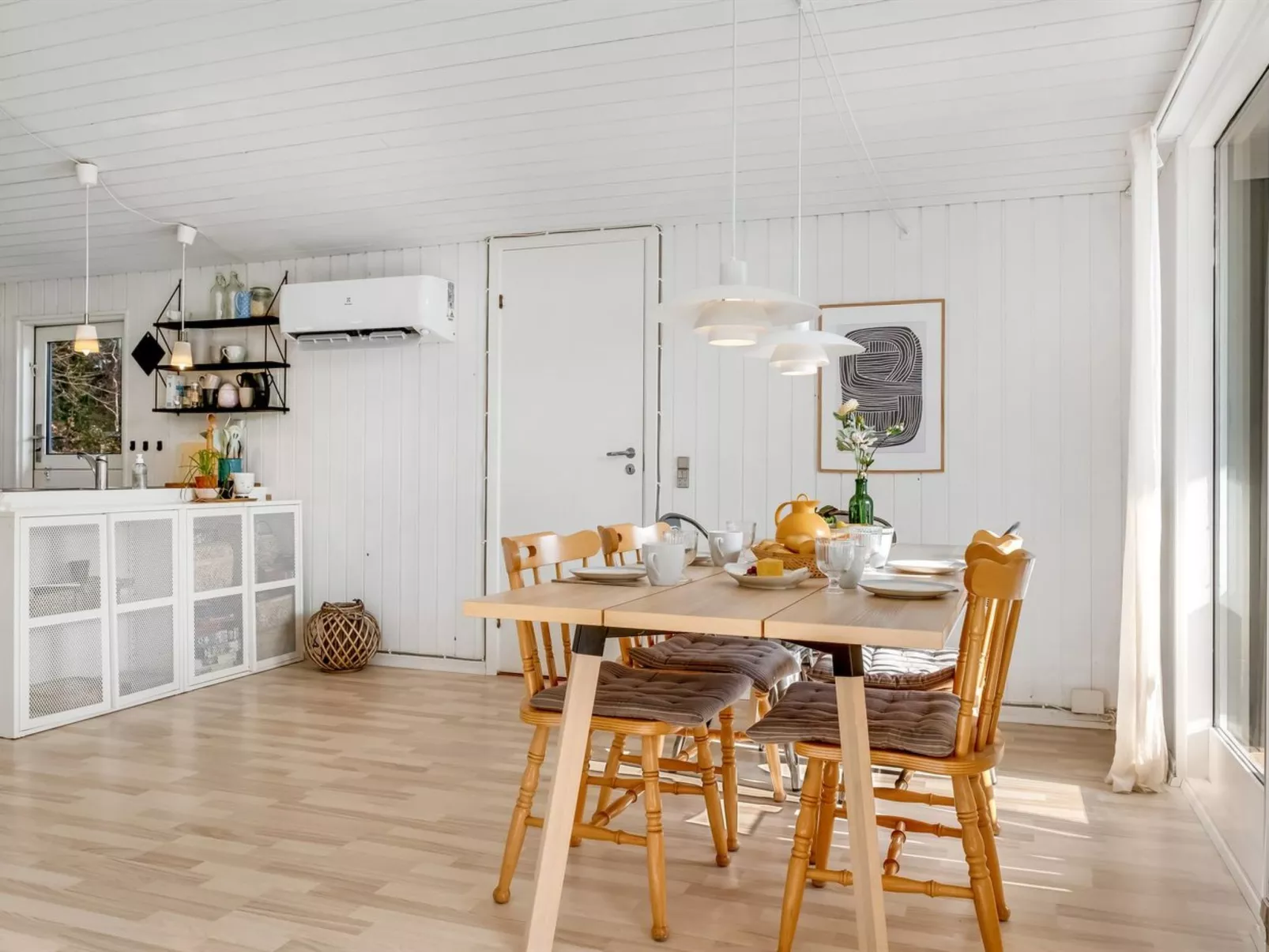 "Krum" - 250m from the sea-Inside