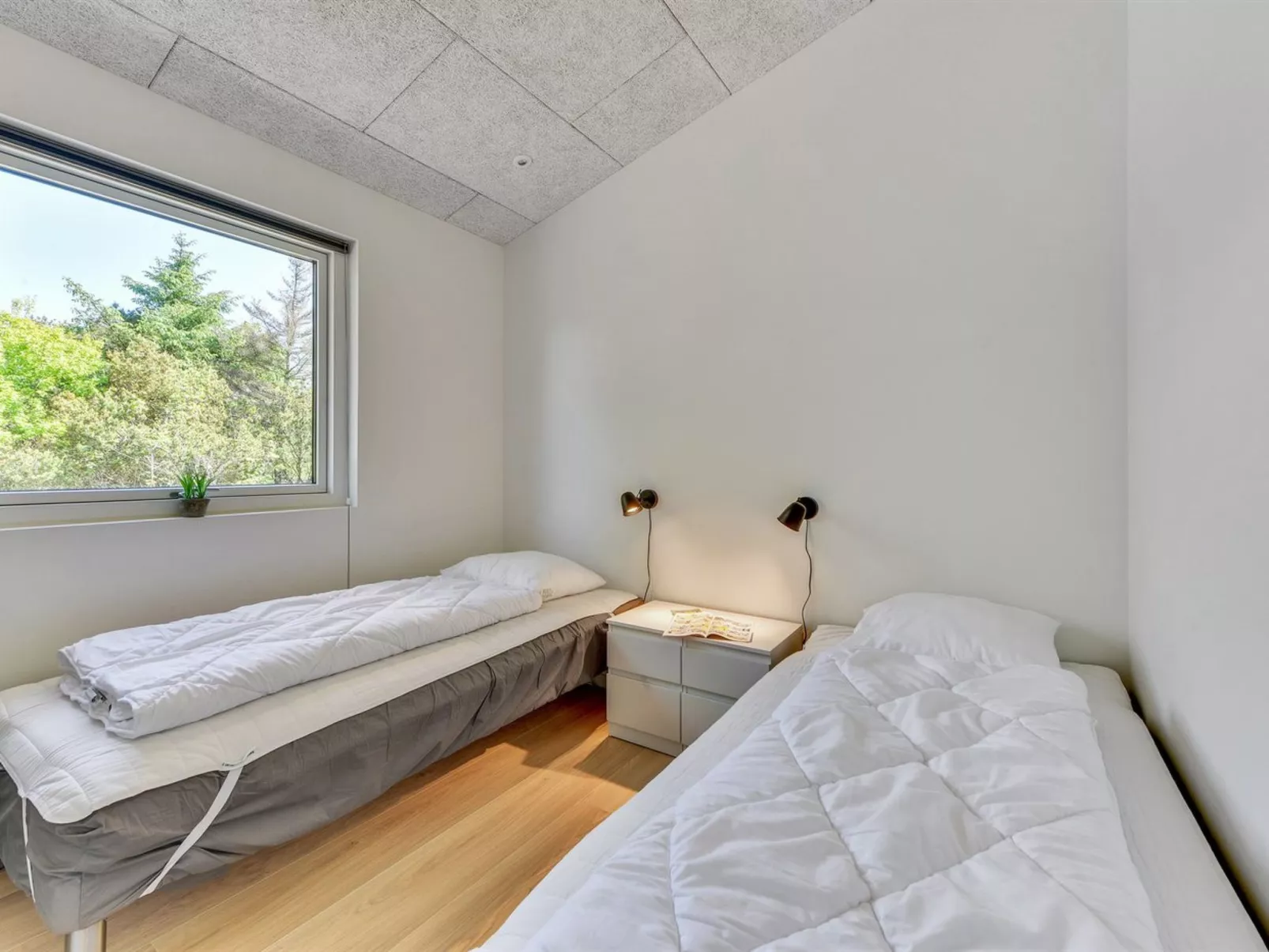 "Merve" - 800m to the fjord-Inside