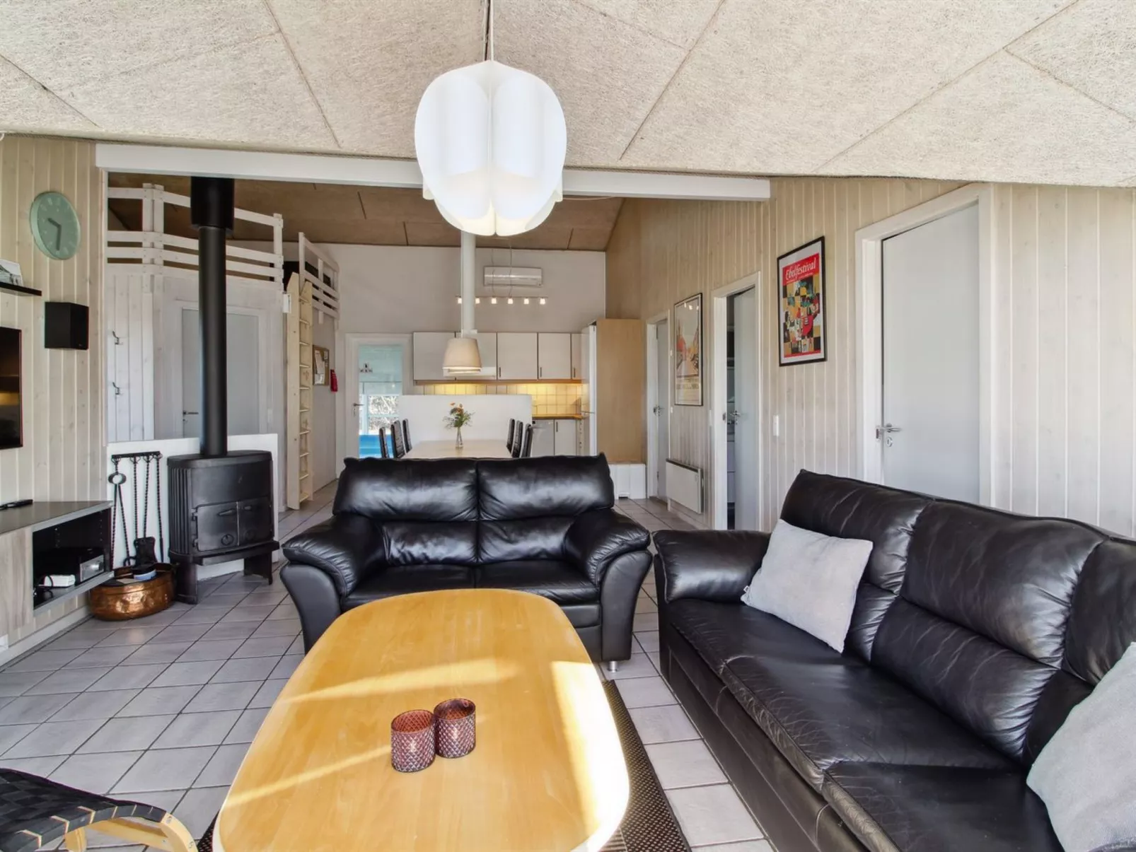 "Katharine" - 175m from the sea-Dedans