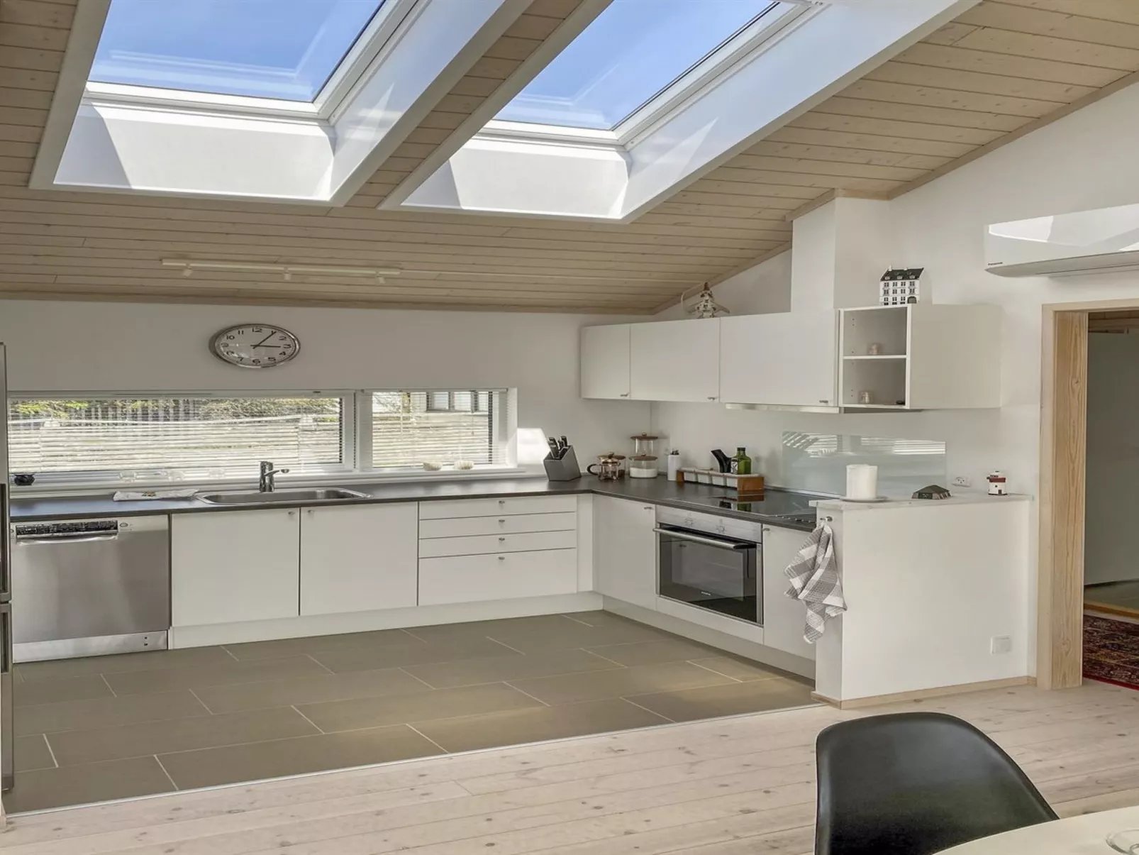 "Telma" - 200m from the sea-Dedans