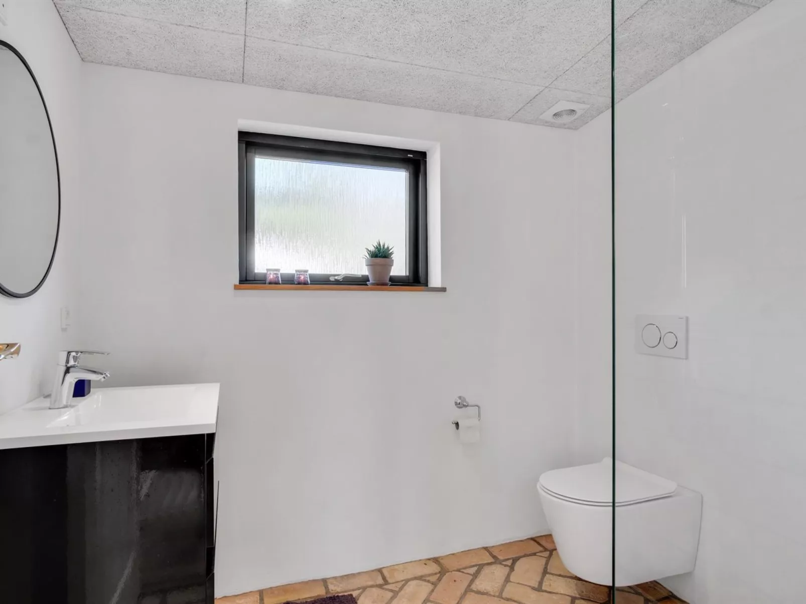 "Sune" - 175m from the sea-Drinnen