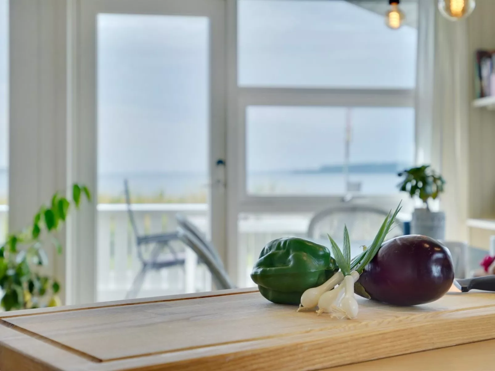 "Liutulf" - 40m from the sea-Inside