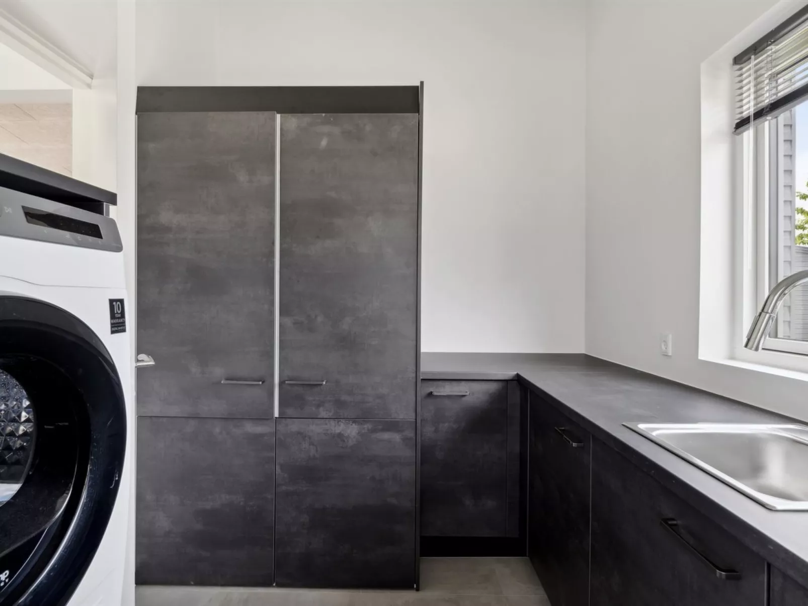 "Nissine" - 300m from the sea-Dedans