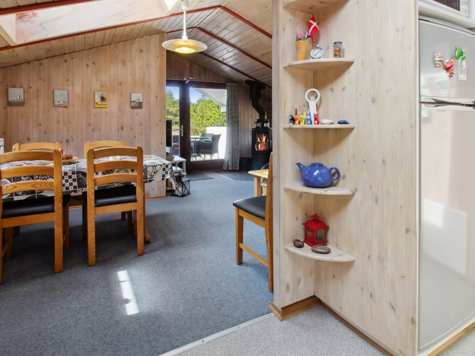 "Elpida" - 2km from the sea-Drinnen