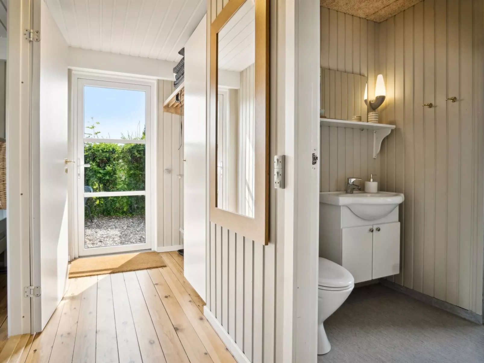 "Volmer" - 700m from the sea-Inside