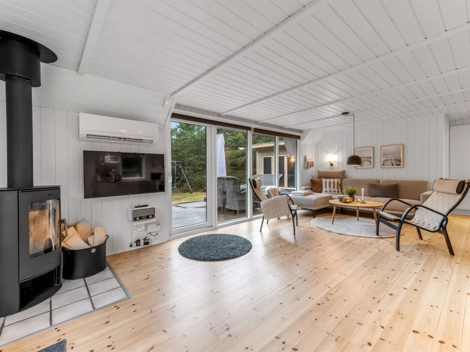 "Ginna" - 1.3km from the sea-Inside