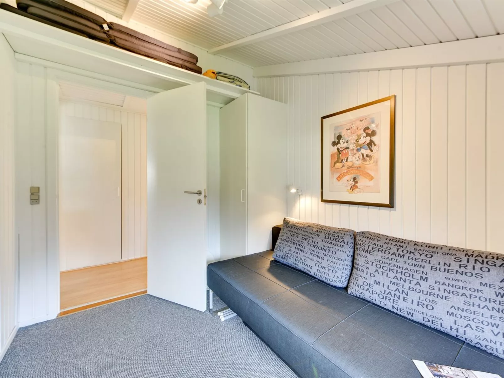 "Darina" - 1.5km from the sea-Inside