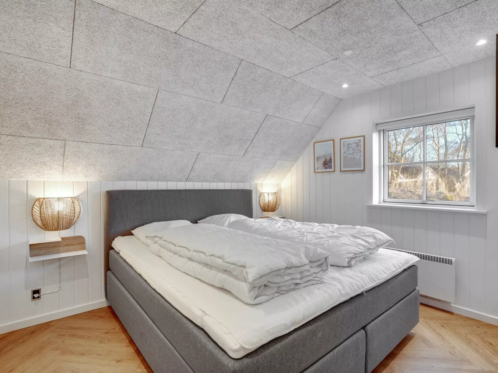 "Oskari" - 1.3km from the sea-Inside