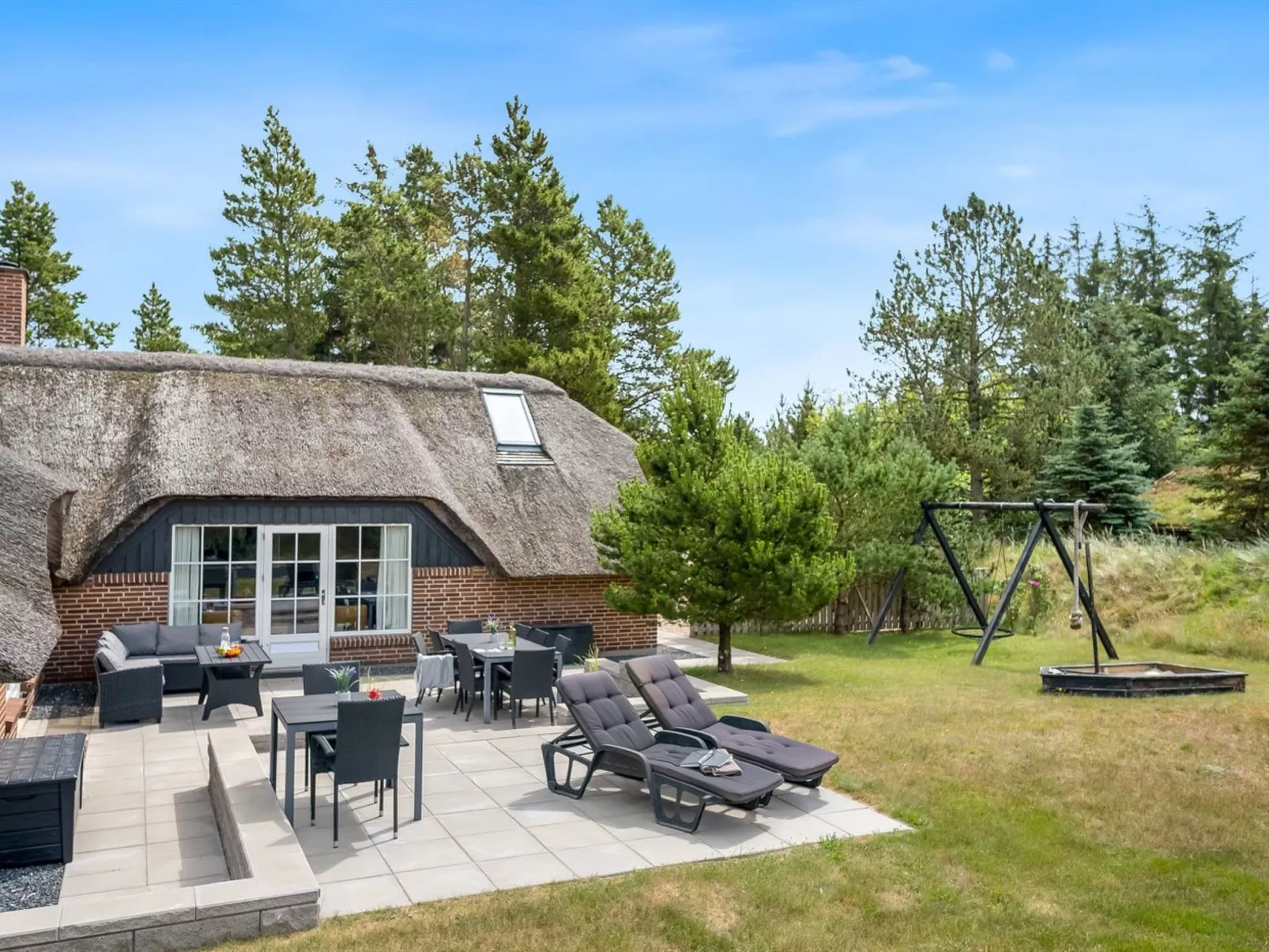 "Alwina" - 2.5km from the sea-Dehors