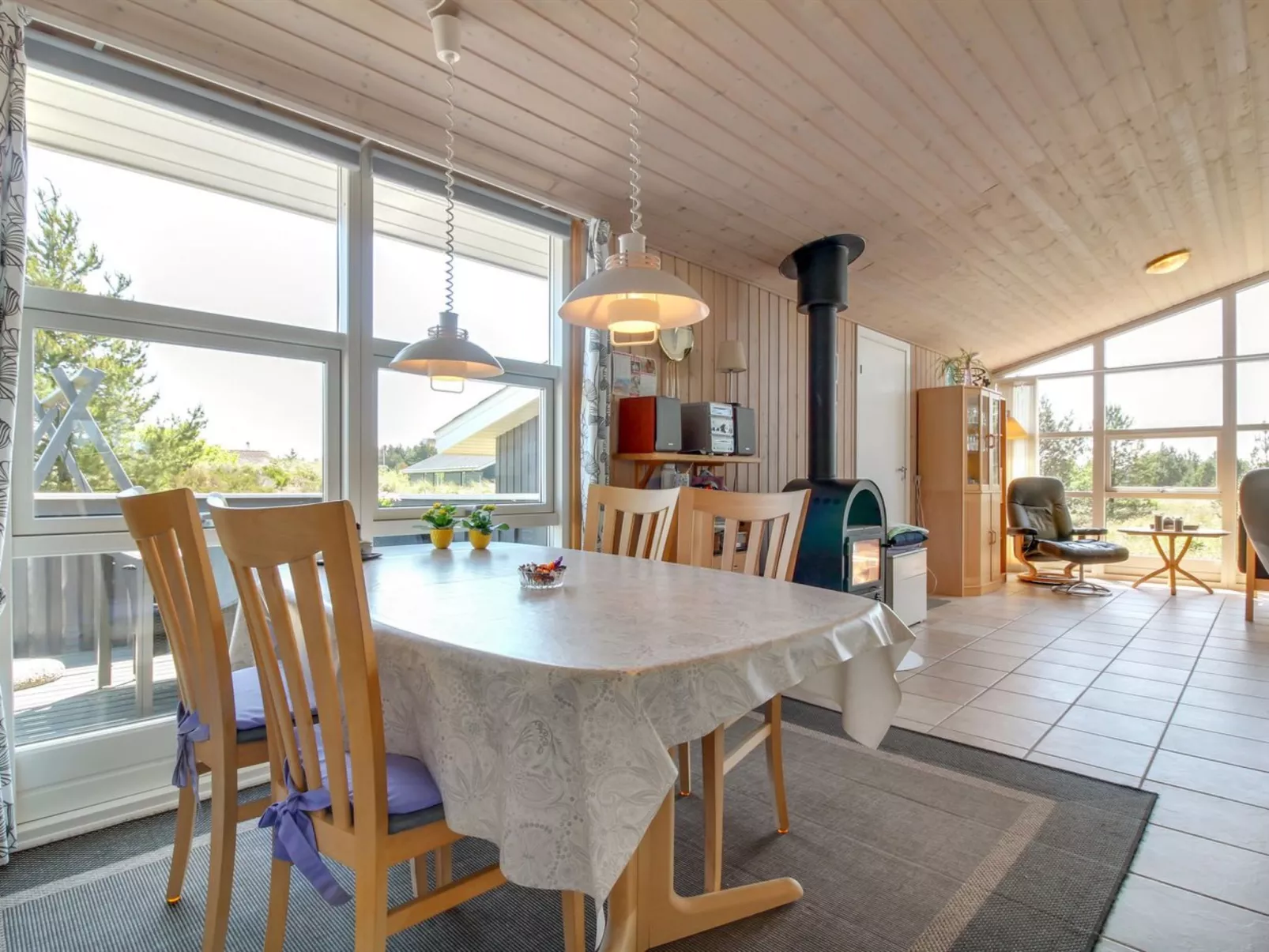 "Nadia" - 1.7km from the sea-Inside