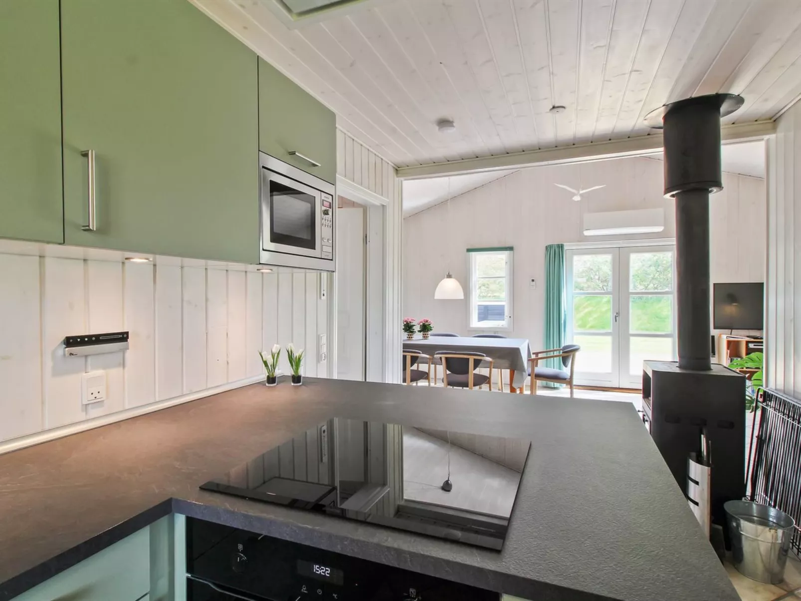 "Hillmari" - 200m from the sea-Inside