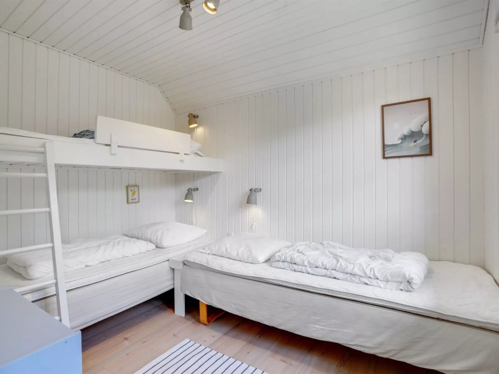 "Sine" - 500m from the sea-Inside