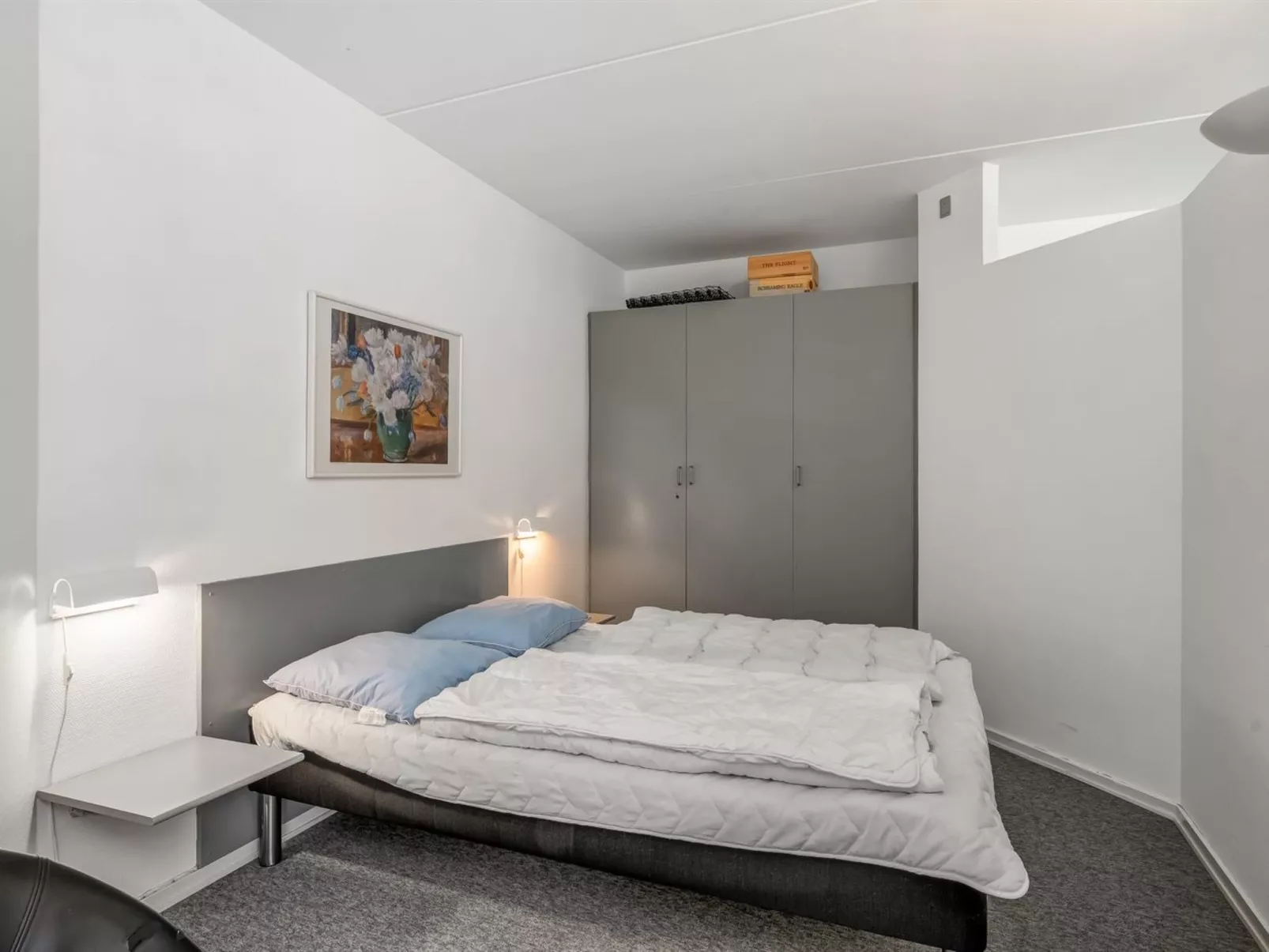 "Akai" - 100m from the sea-Dedans