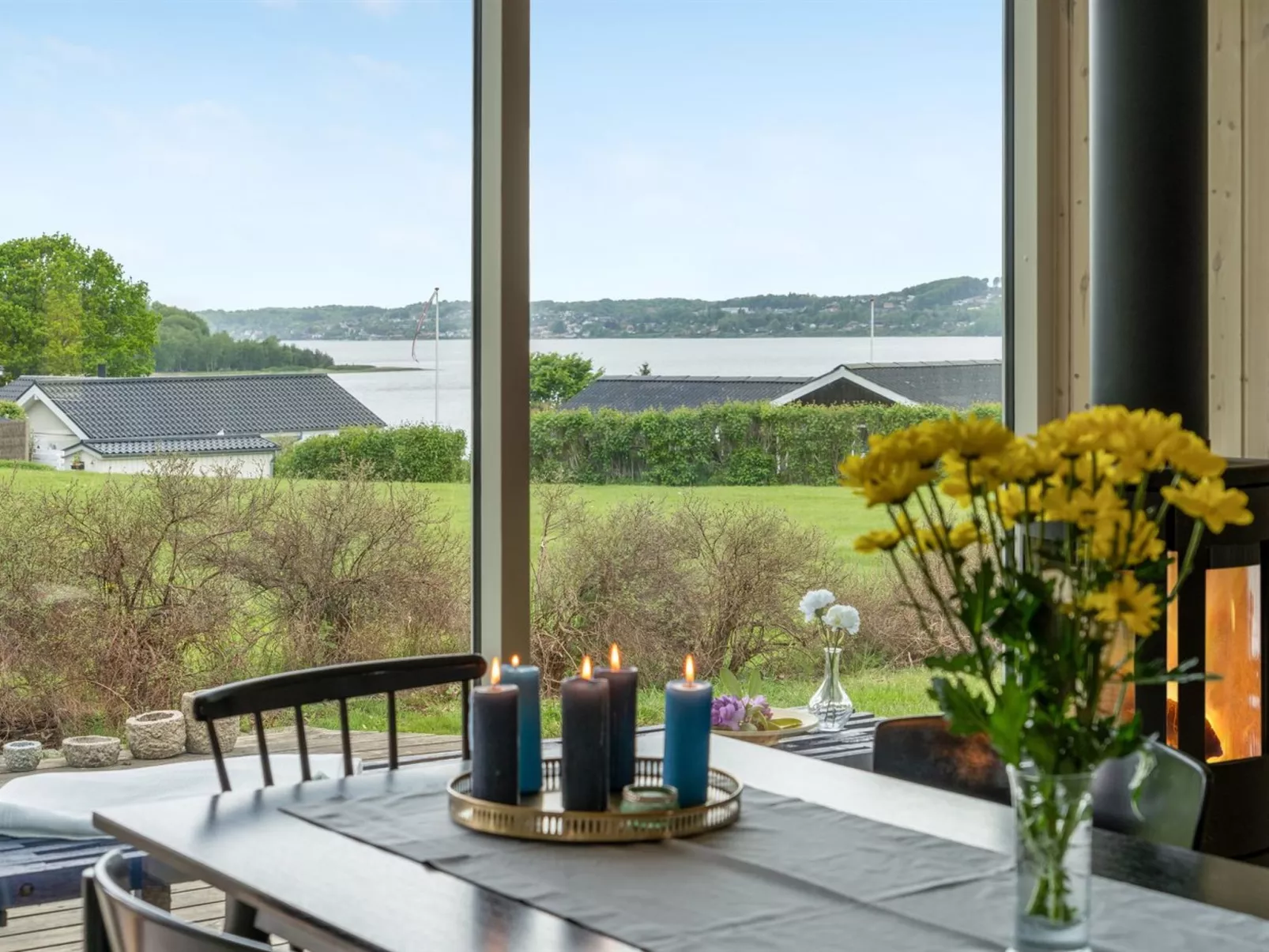 "Stiane" - 100m to the fjord-Inside