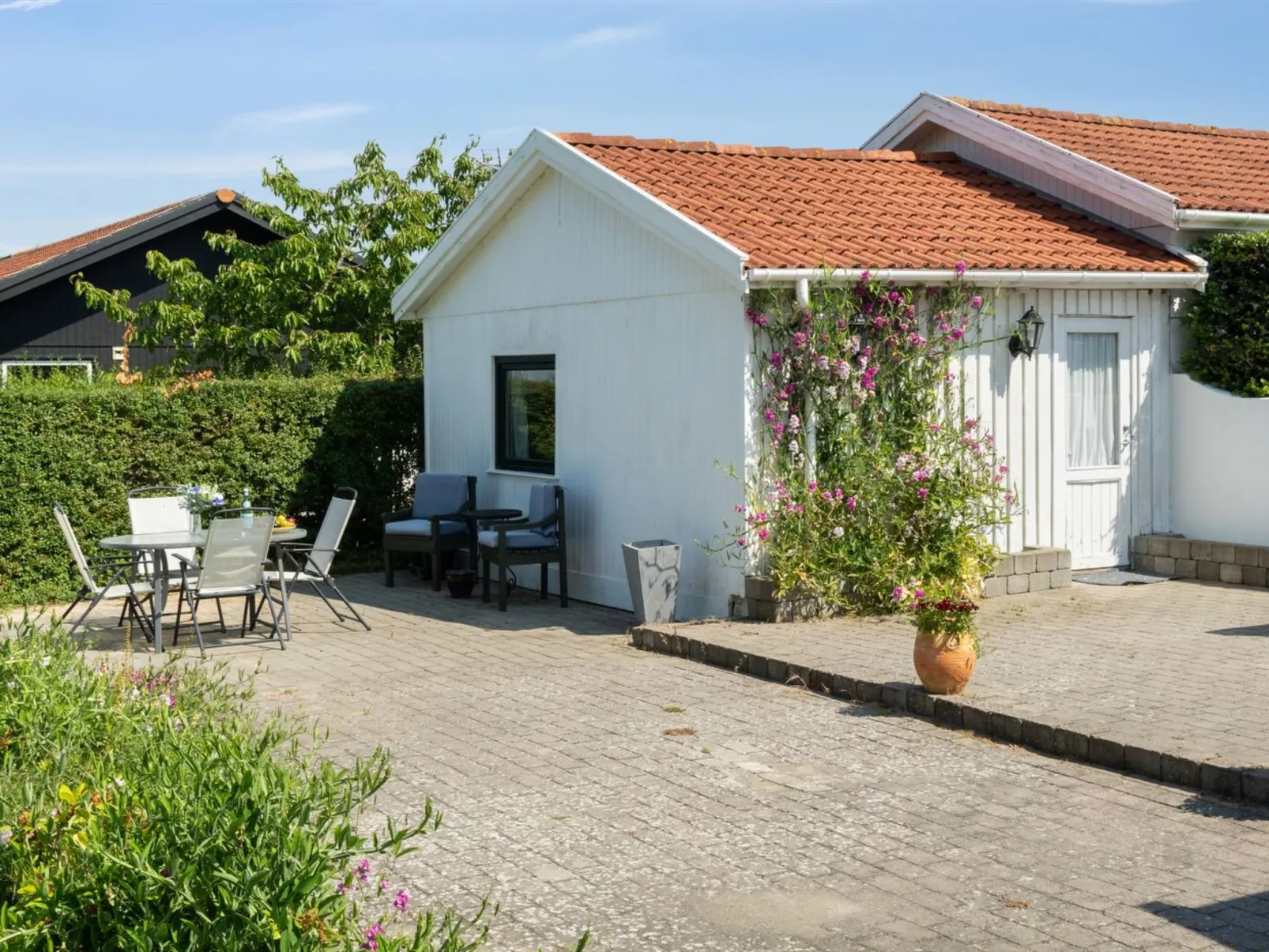 "Mikkeline" - 575m to the fjord-Dedans