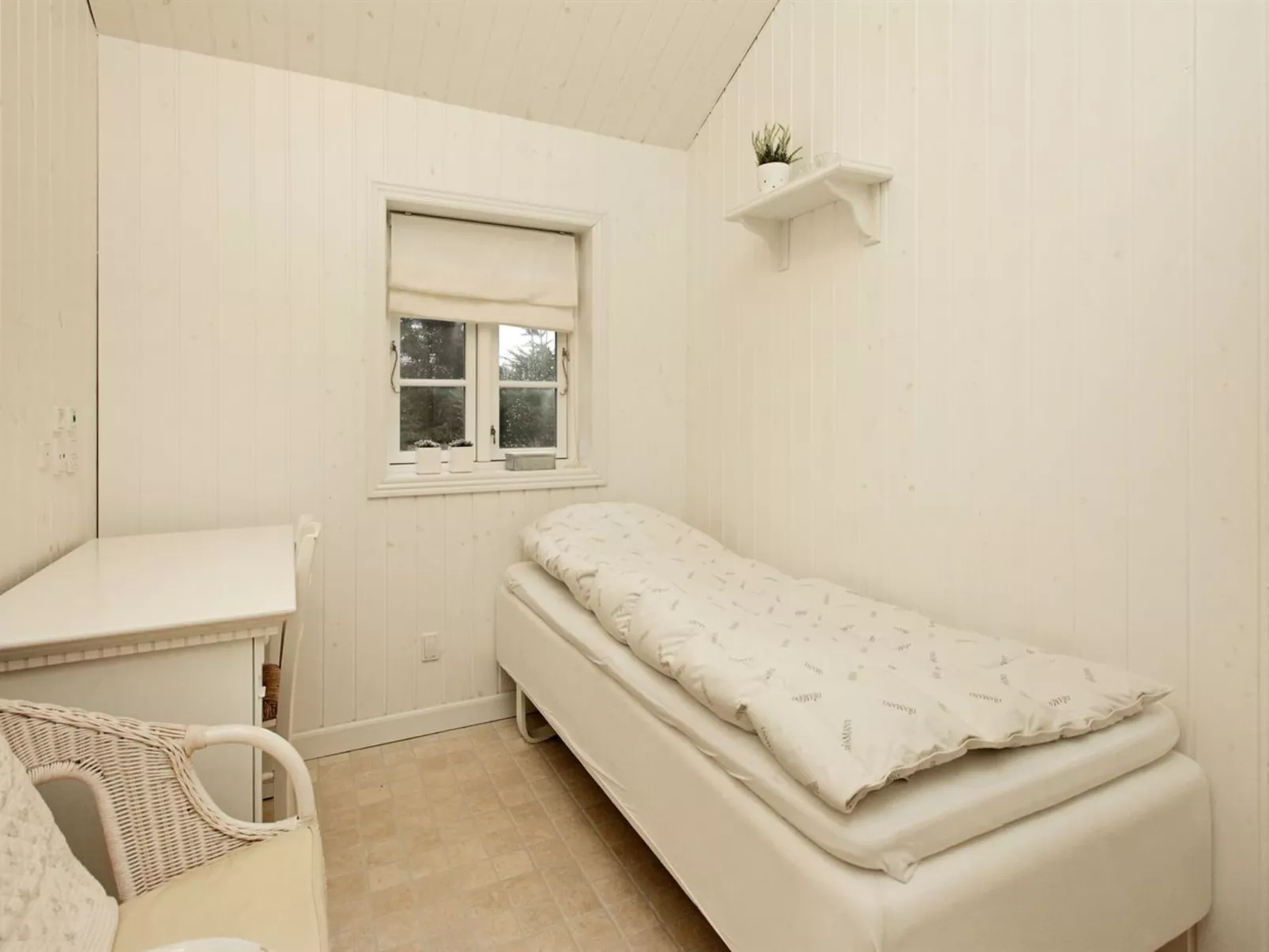 "Aarne" - 30m from the sea-Inside