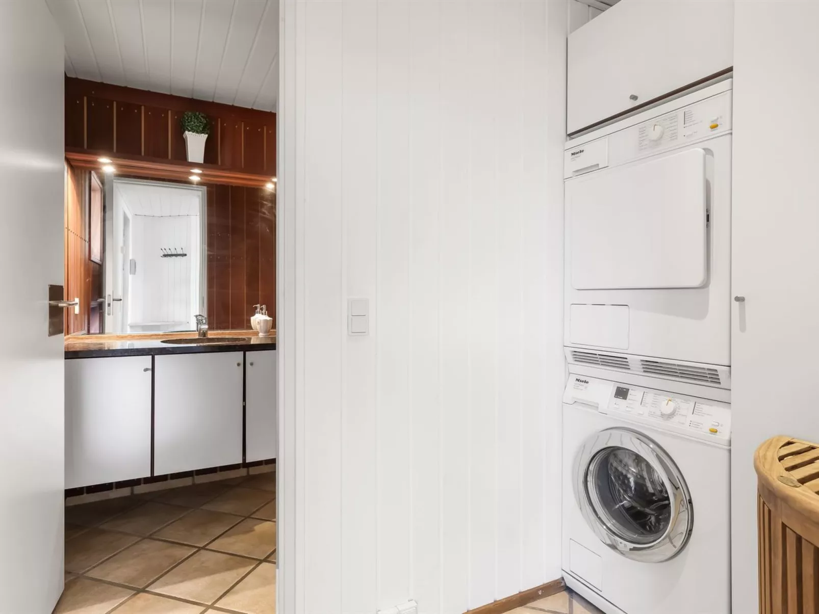 "Lilie" - 350m from the sea-Inside