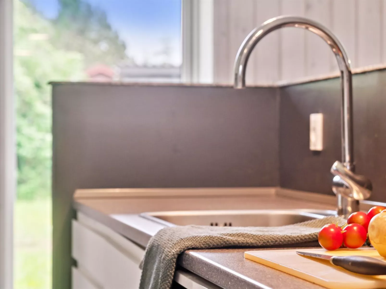 "Dorreth" - 3.2km from the sea-Inside