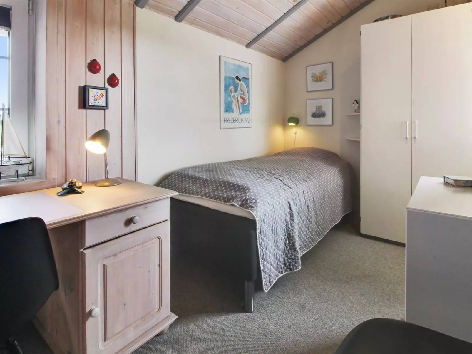 "Frithger" - 250m from the sea-Drinnen